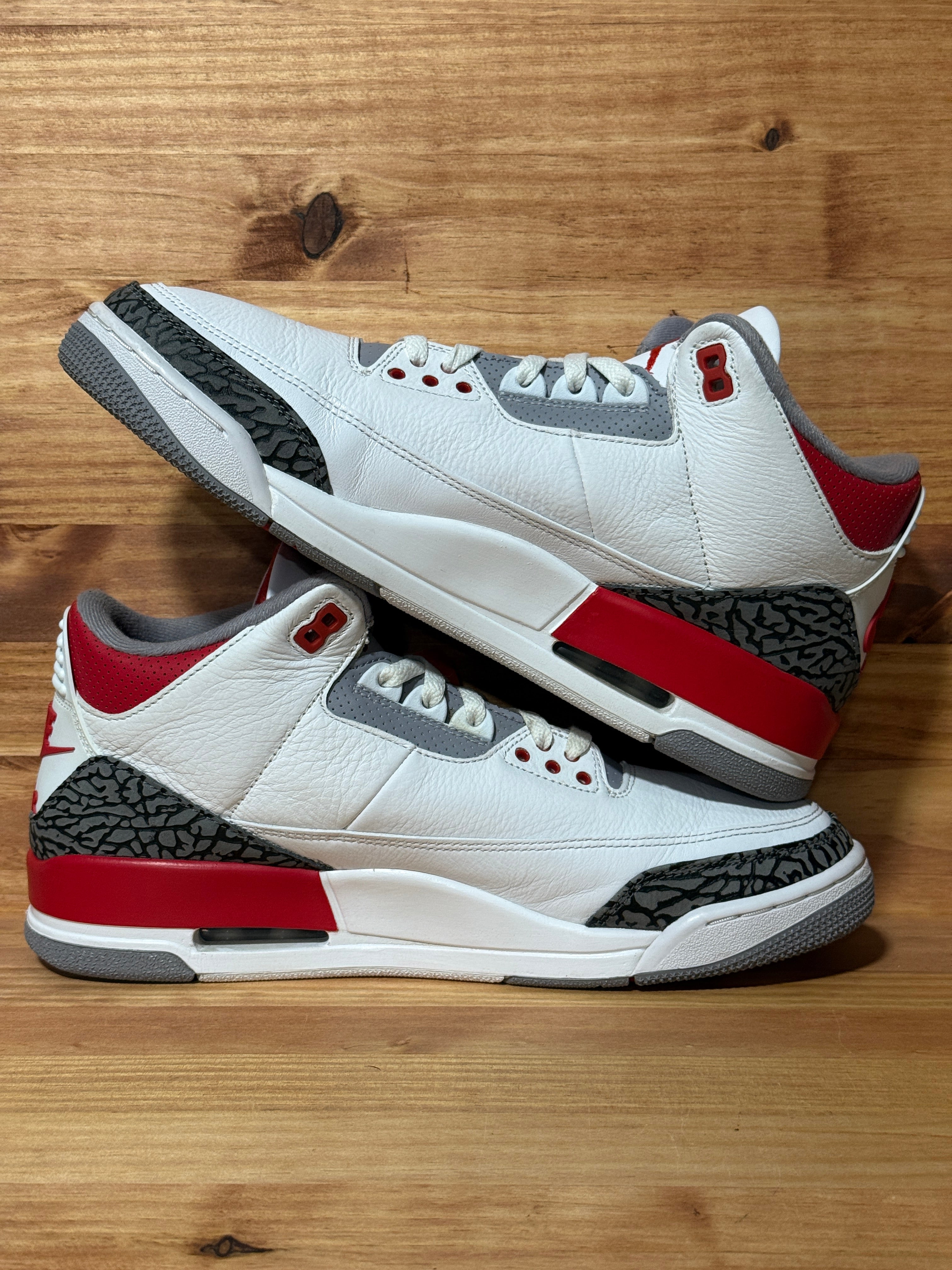 Jordan 3 Retro Fire Red (2022)