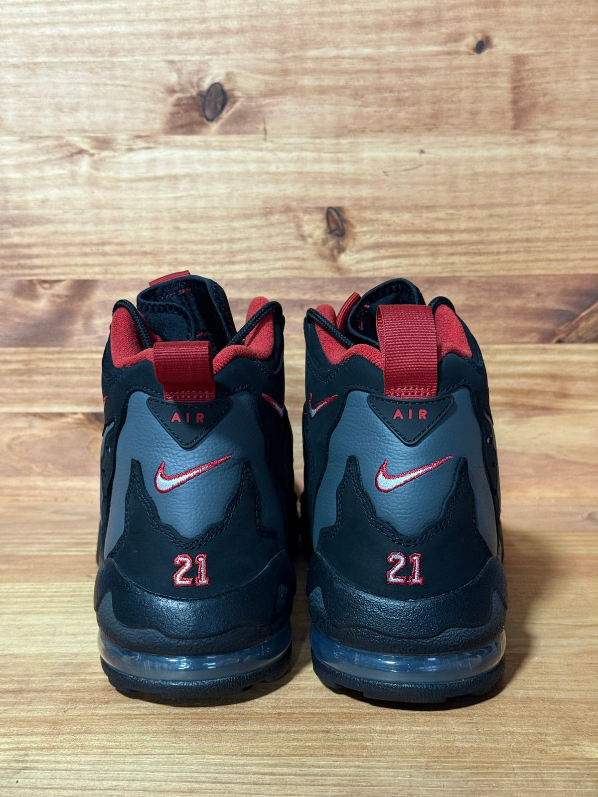 Nike Air DT Max '96 Falcons - Size 13