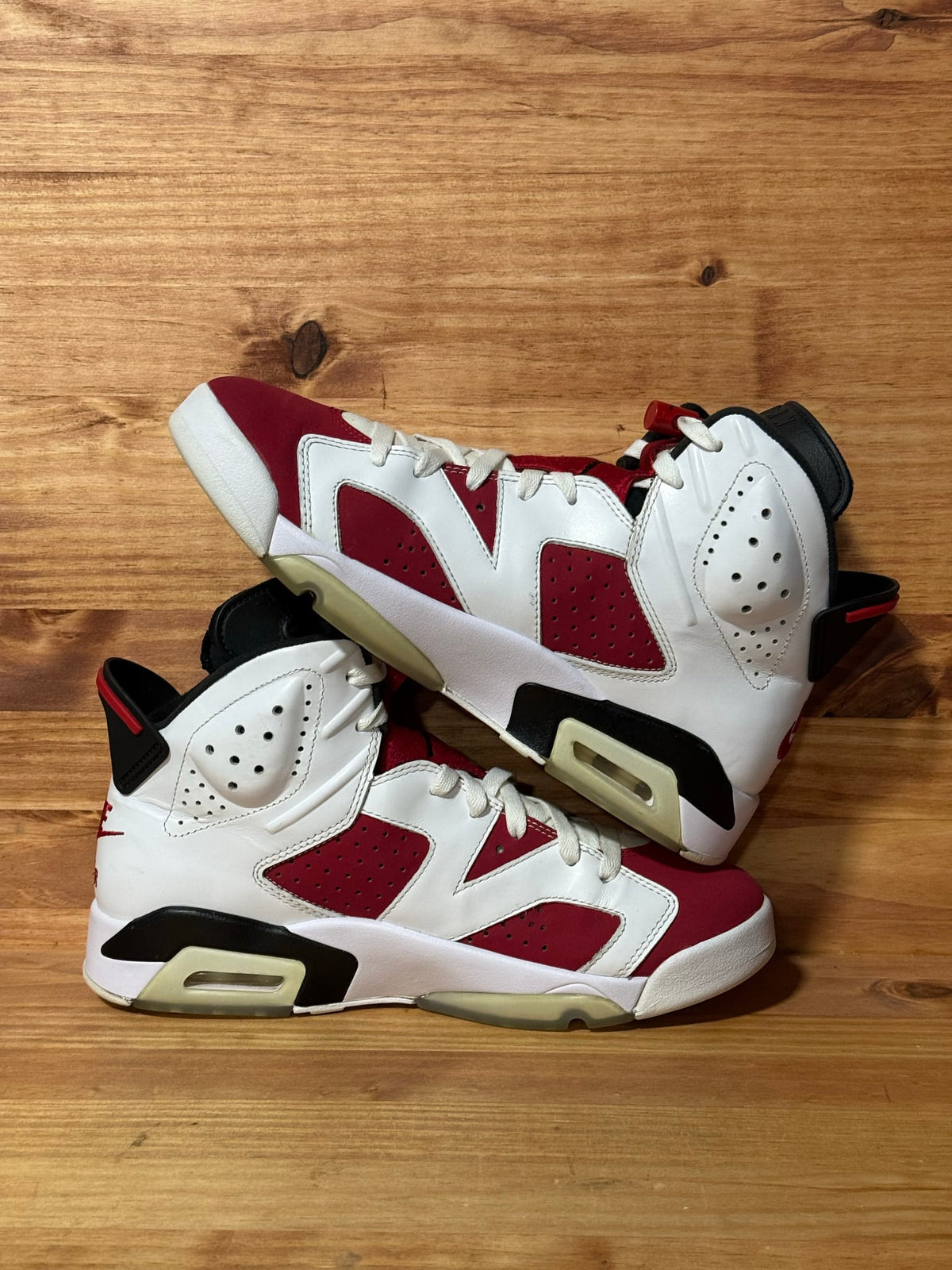 Jordan 6 Retro Carmine (2021) - Size 9