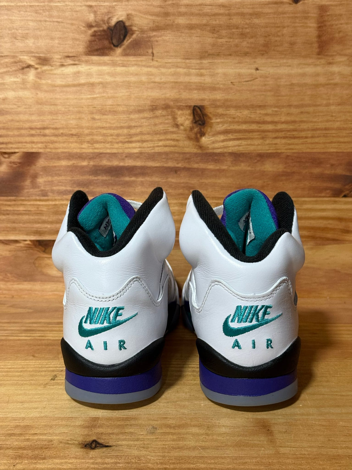 Jordan 5 Retro Grape (2025) (GS) - Size 6Y