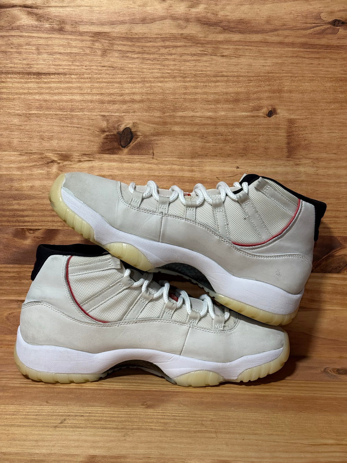 Jordan 11 Retro Platinum Tint