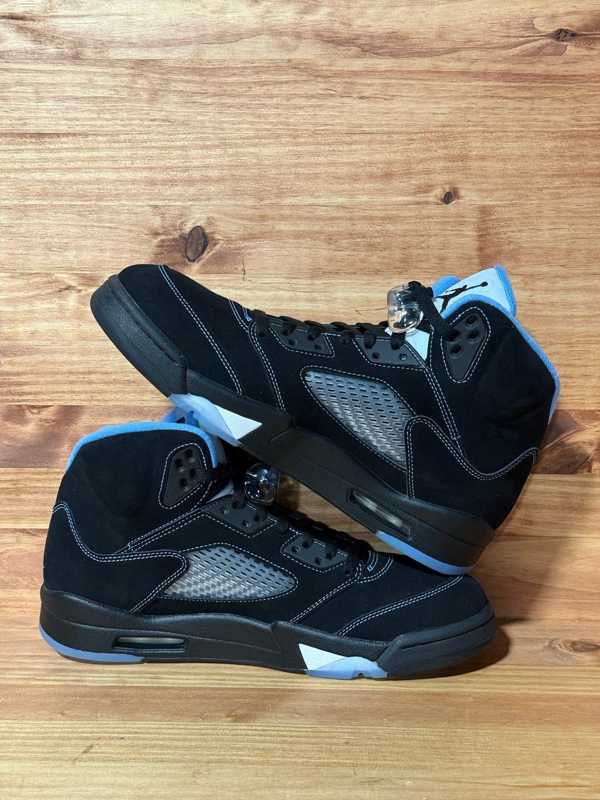 Jordan 5 Retro Black University Blue (2026) - Size 11