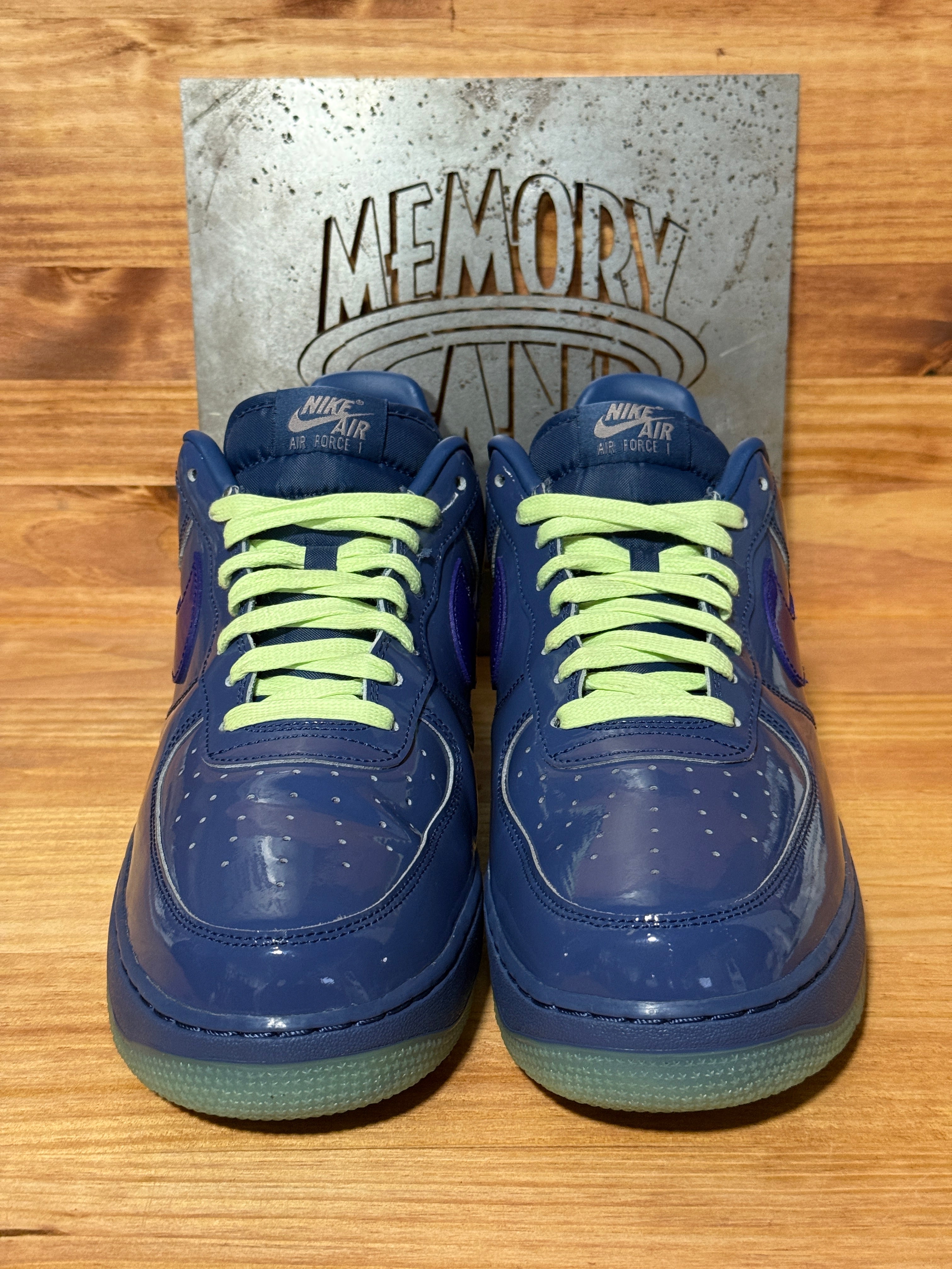 Nike Air Force 1 Low Patent Leather Mystic Navy Grape Ice