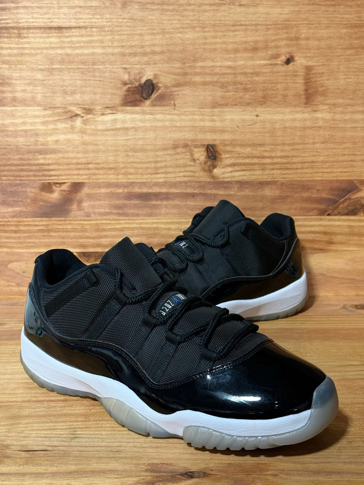 Jordan 11 Retro Low Space Jam - Size 12