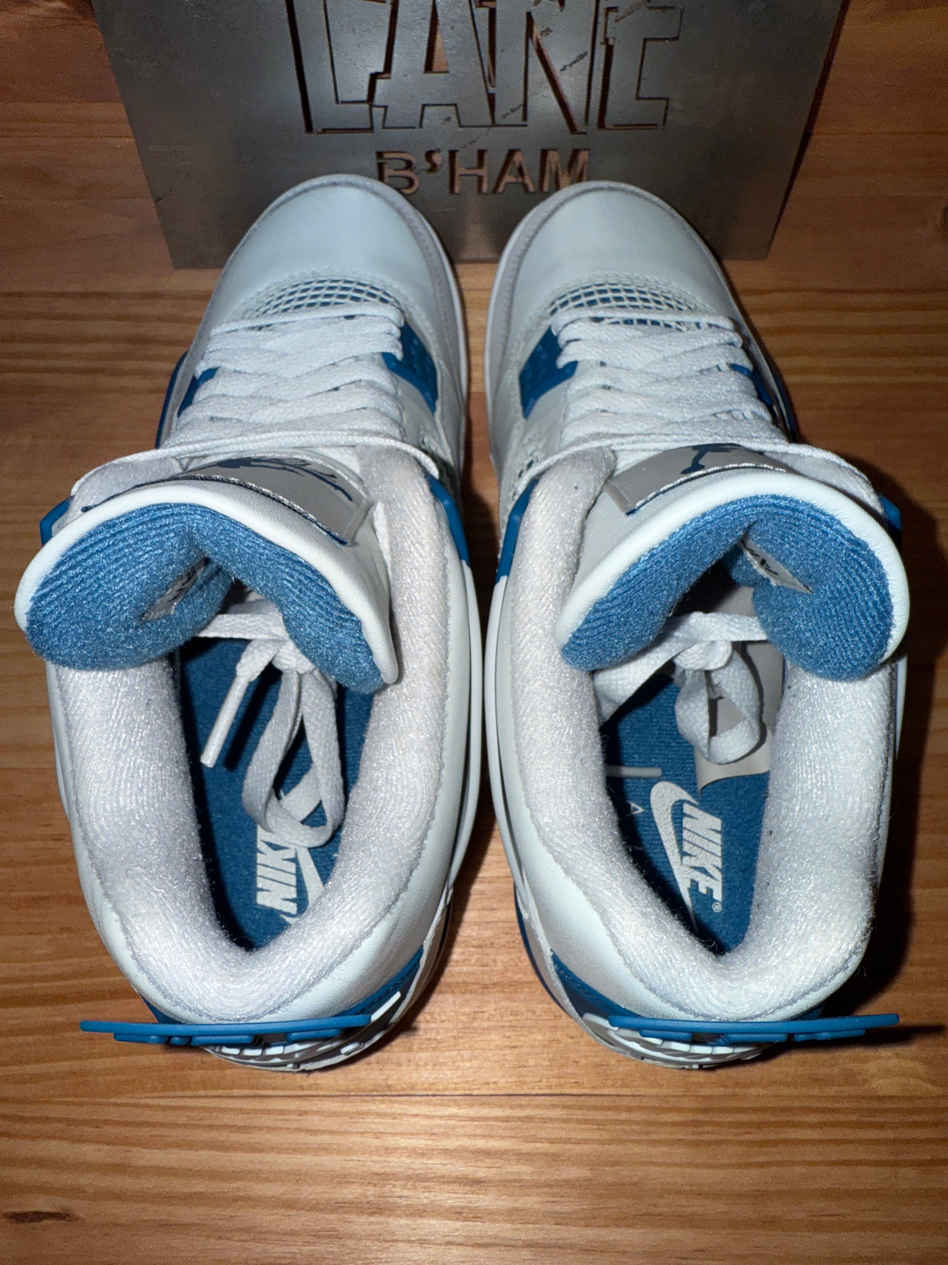 Jordan 4 Retro Military Blue (2024)