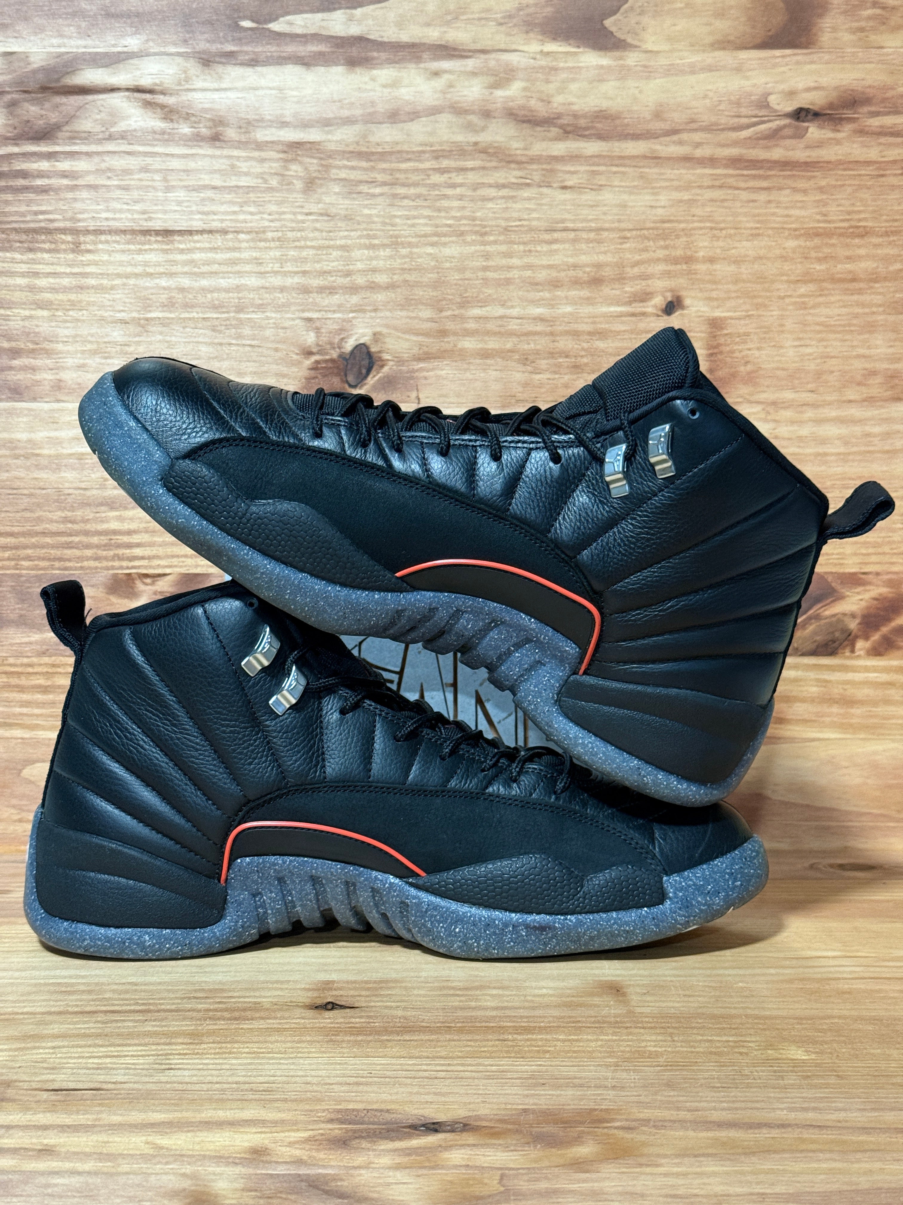 Jordan 12 Retro Utility