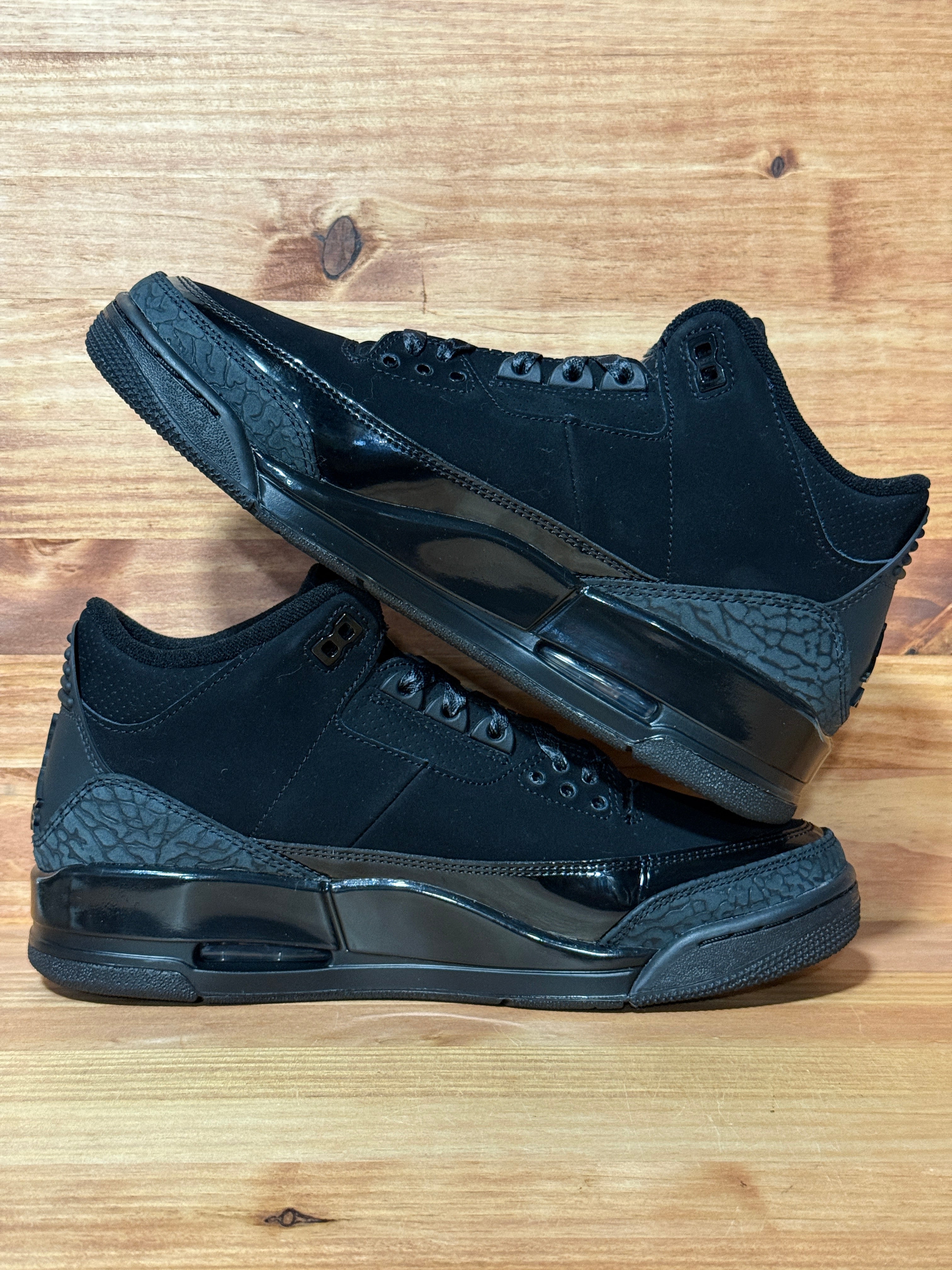 Jordan 3 Retro Black Cat (2025)