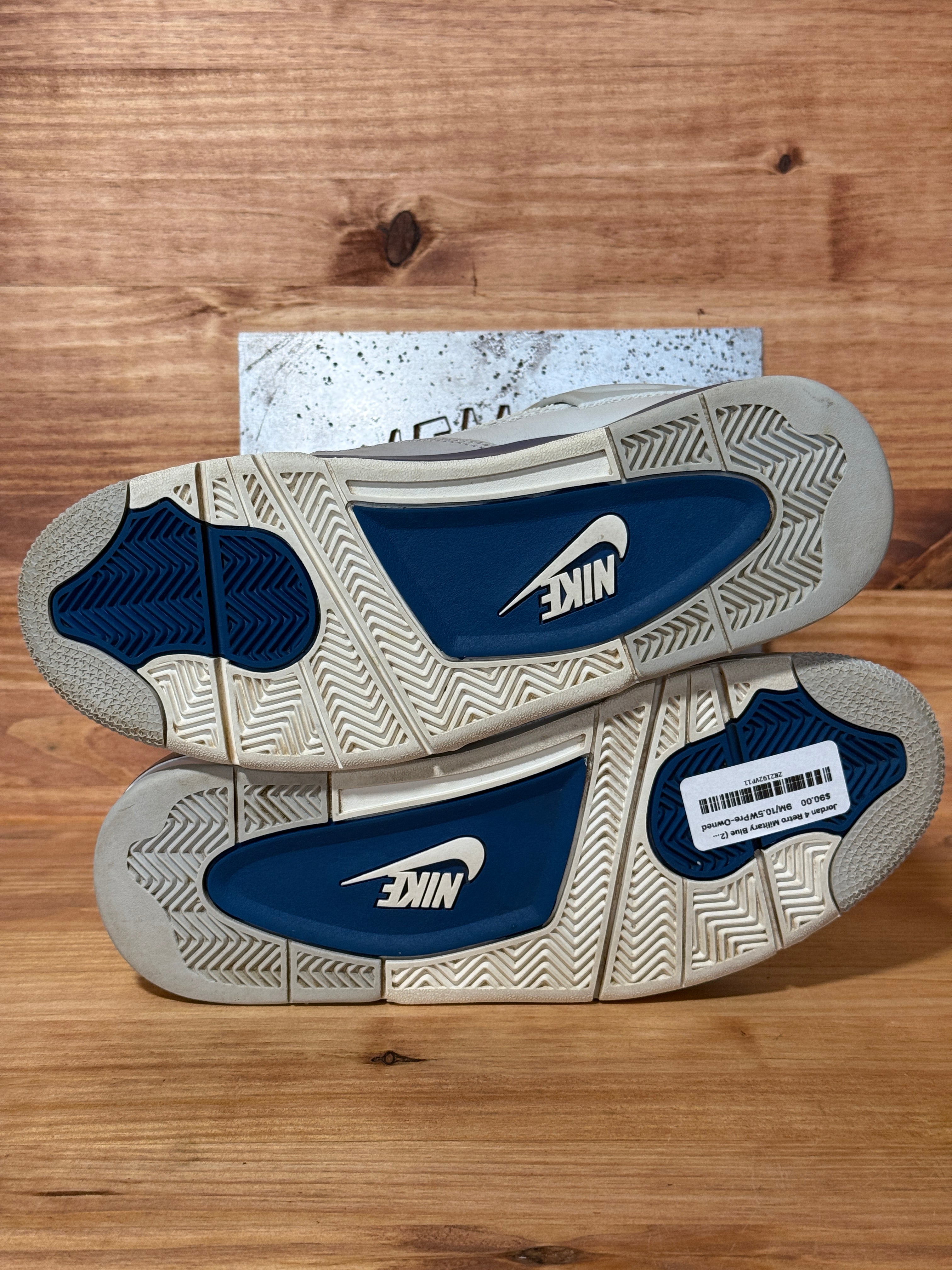 Jordan 4 Retro Military Blue (2024)
