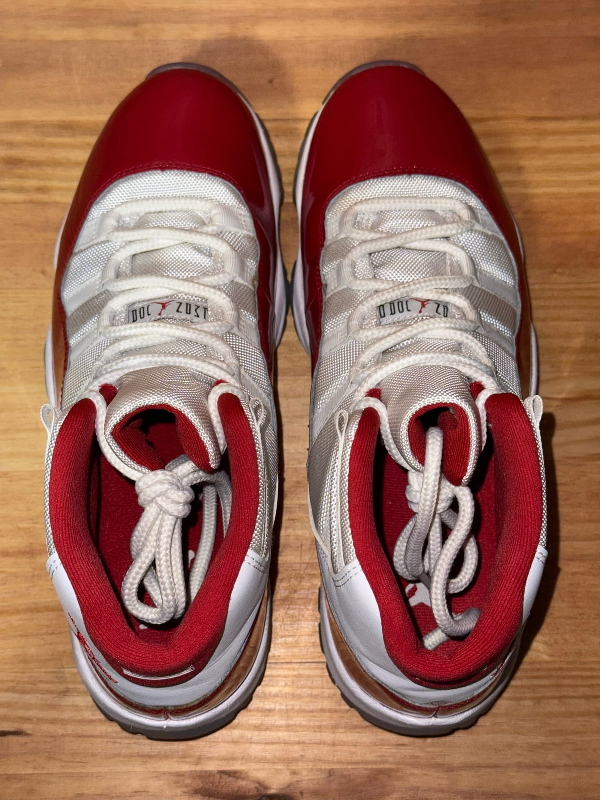 Jordan 11 Retro Cherry (2022) - Size 11.5