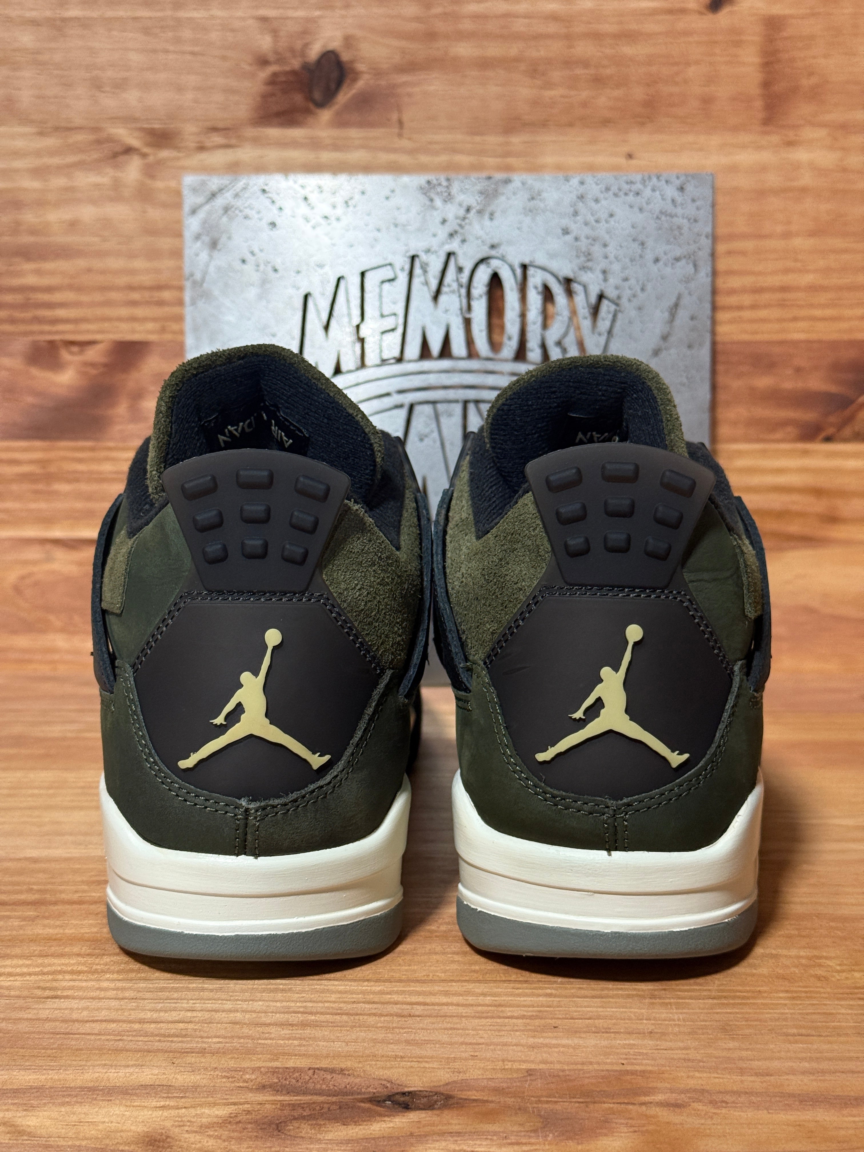 Jordan 4 Retro SE Craft Medium Olive