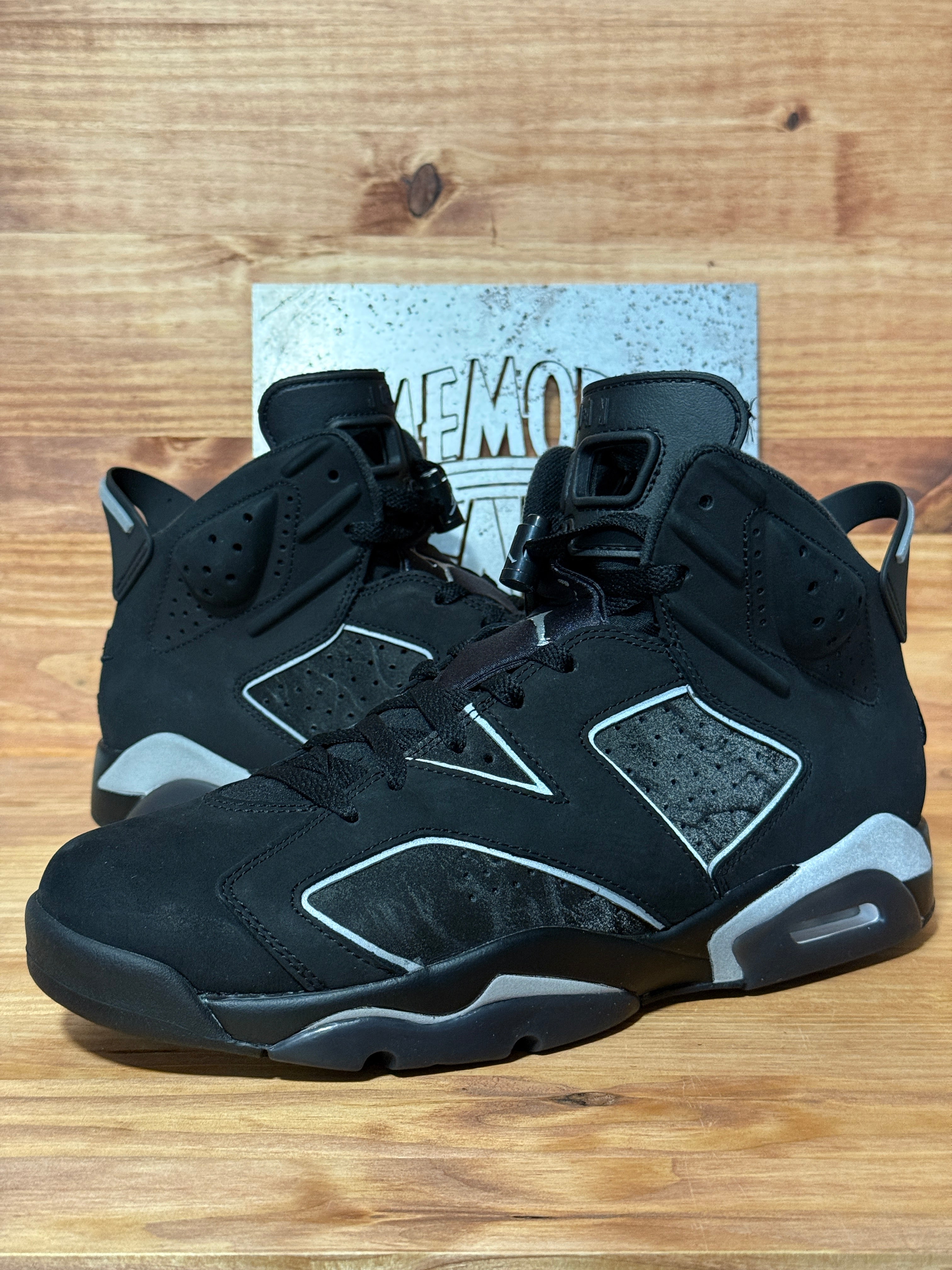 Jordan 6 Retro Cap and Gown