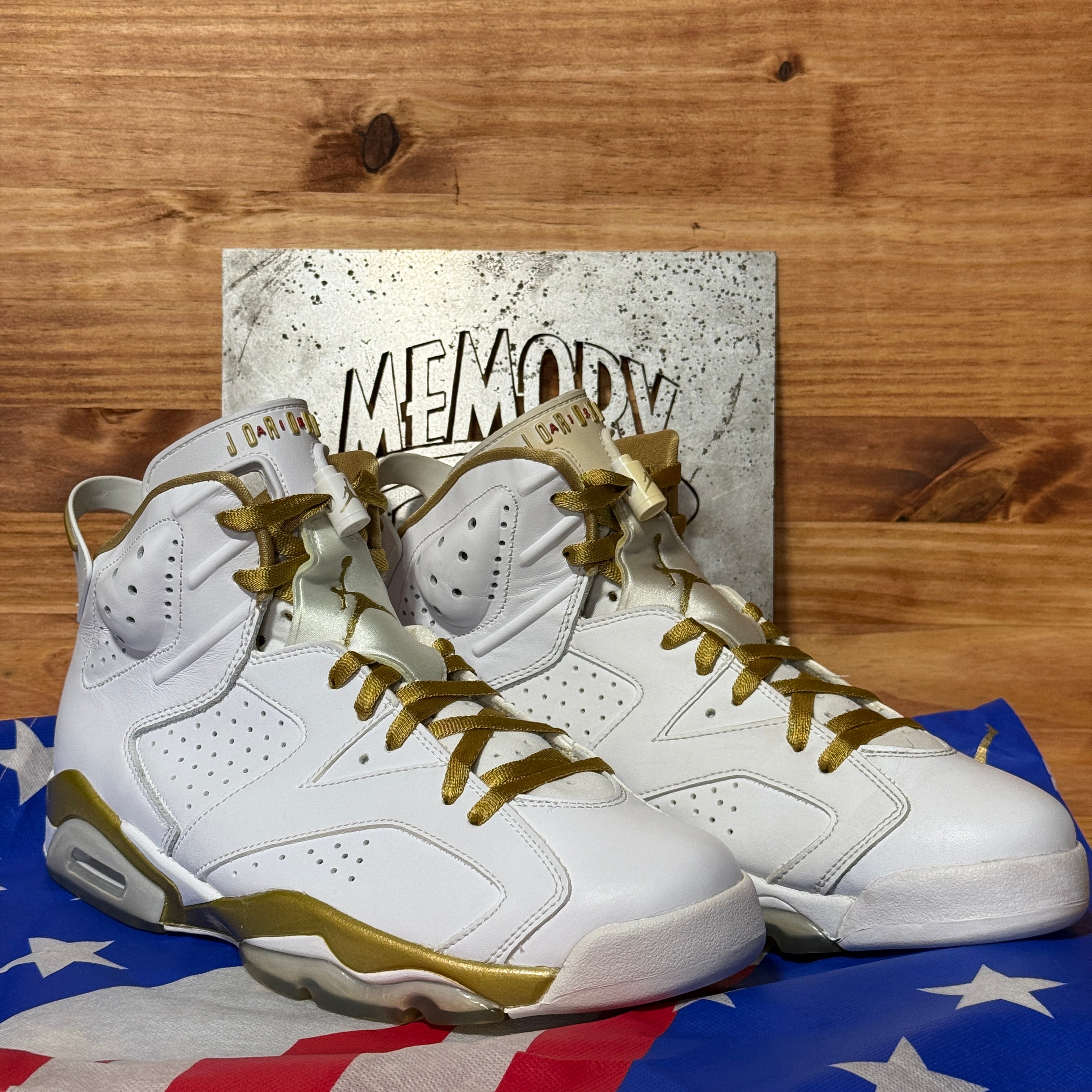 Jordan 6 Retro Golden Moments Pack (6)