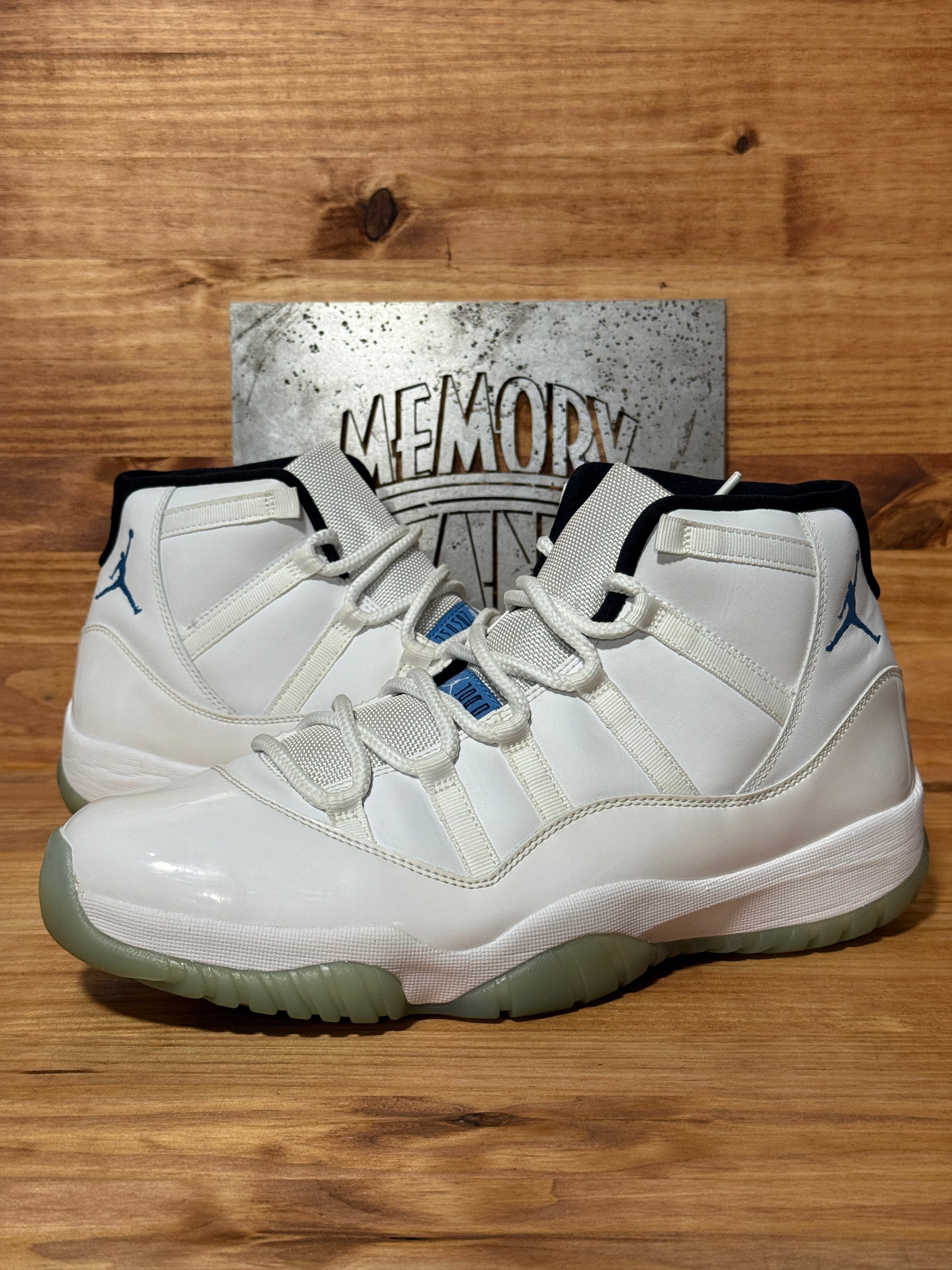 Jordan 11 Retro Legend Blue (2014)