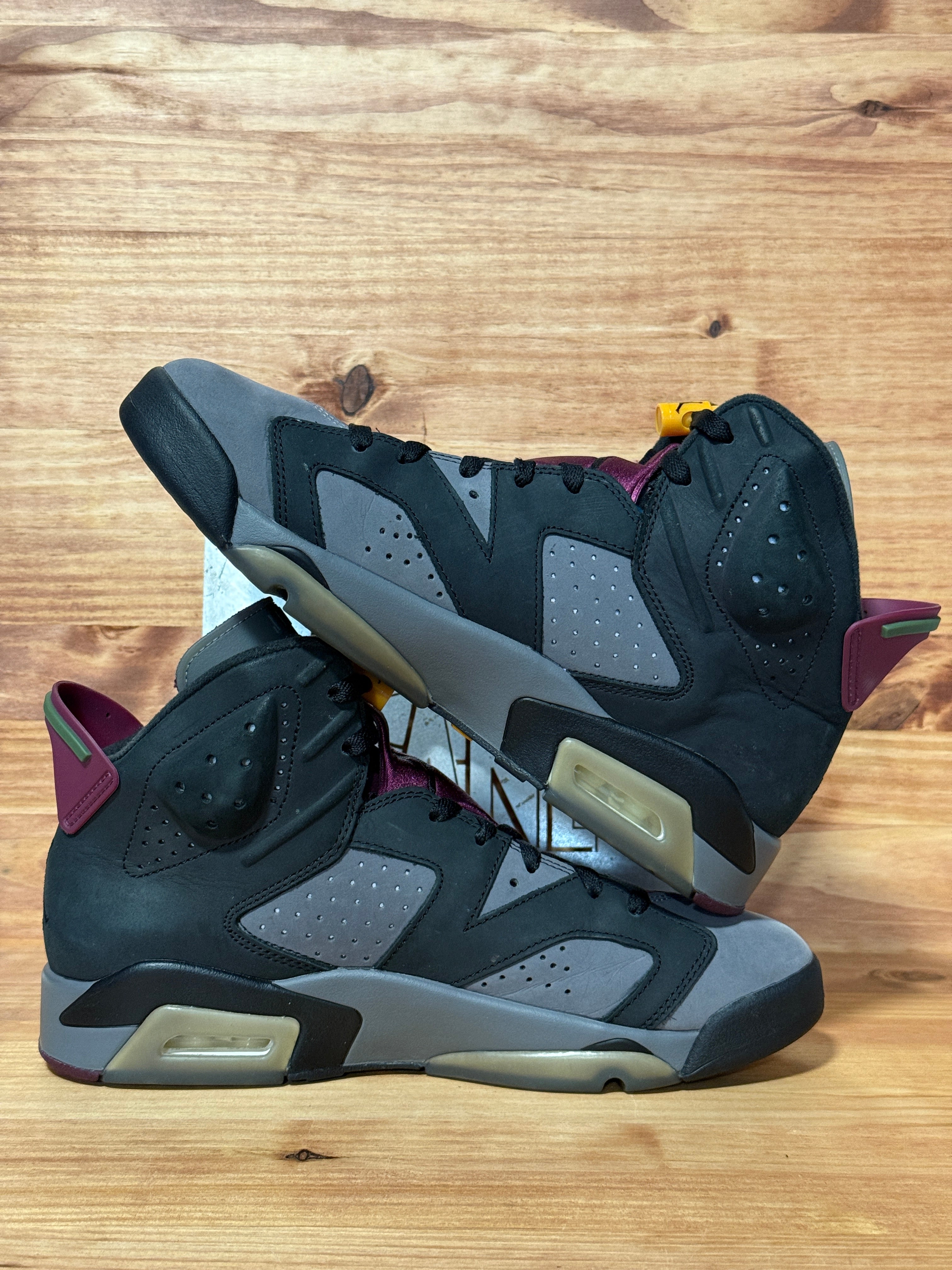 Jordan 6 Retro Bordeaux
