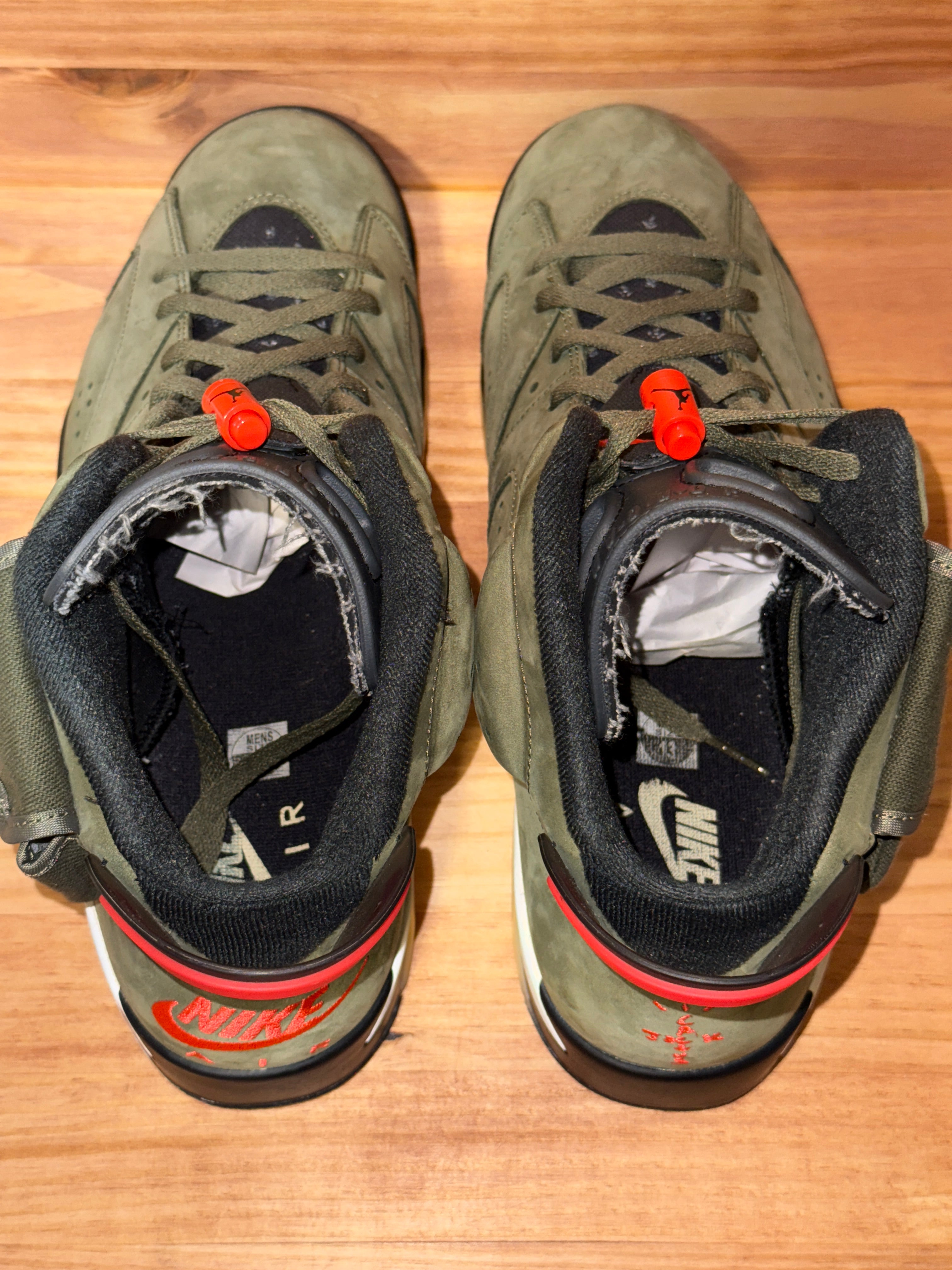Jordan 6 Retro Travis Scott