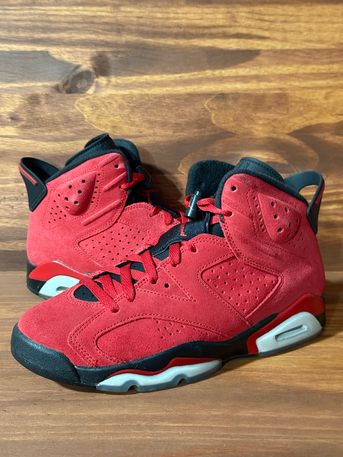 Jordan 6 Retro Toro Bravo