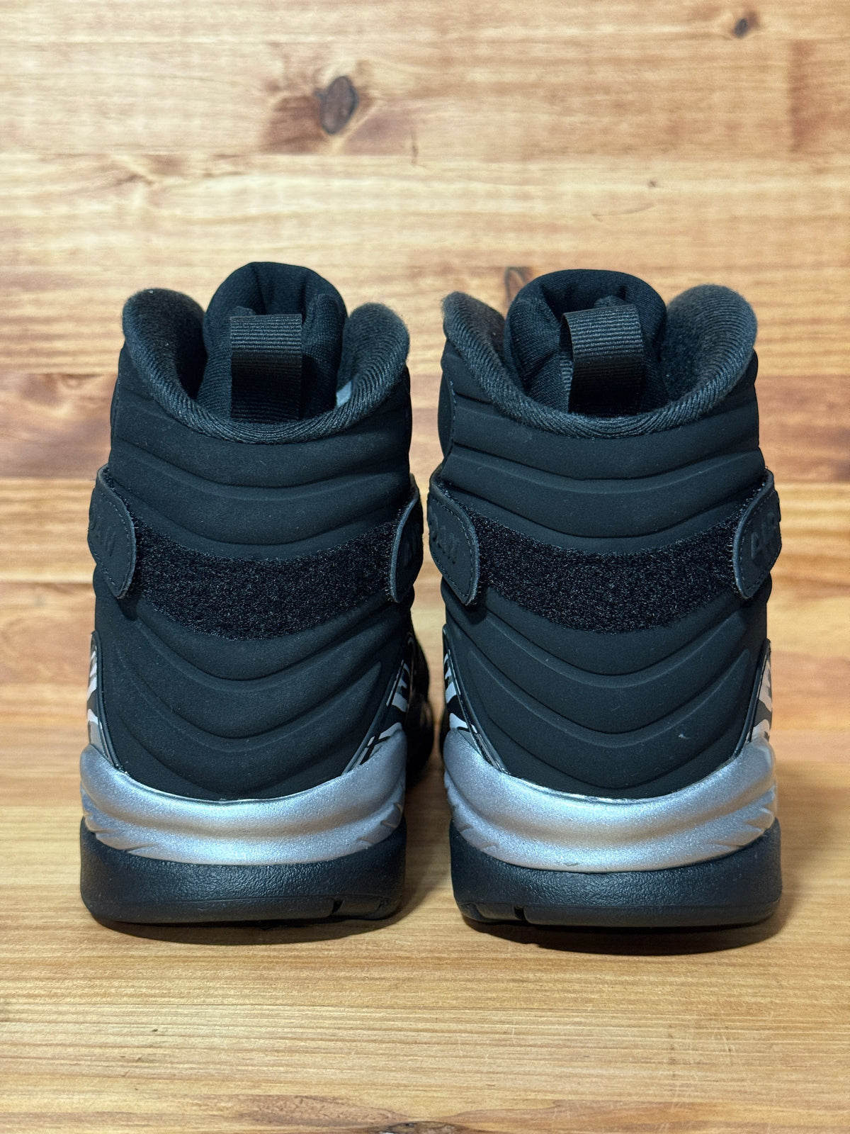 Jordan 8 Retro Chrome (2026)