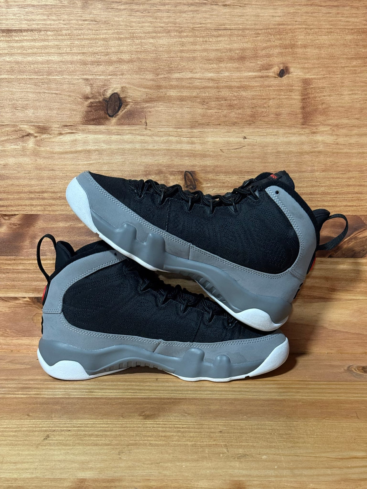 Jordan 9 Retro Particle Grey (GS) - Size 5Y