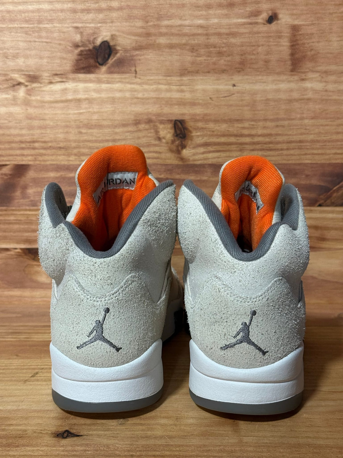 Jordan 5 Retro SE Craft Light Orewood Brown - Size 9