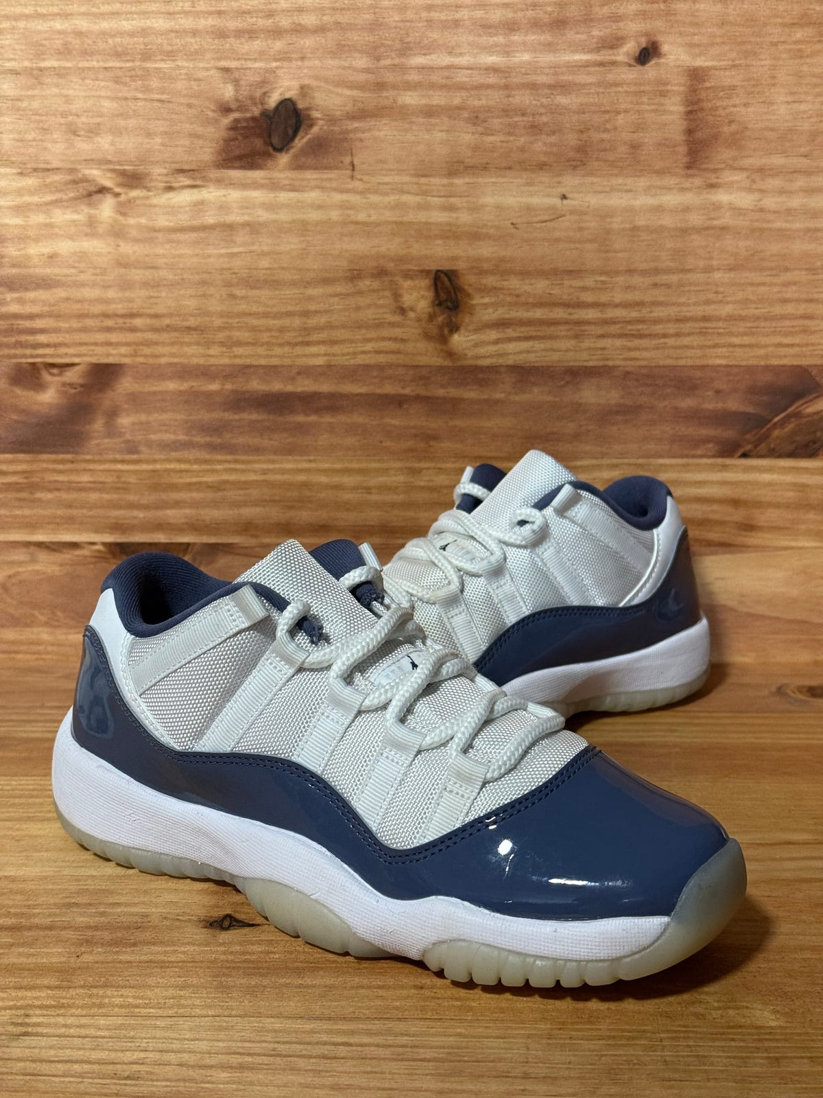 Jordan 11 Retro Low Diffused Blue (GS) - Size 6.5Y