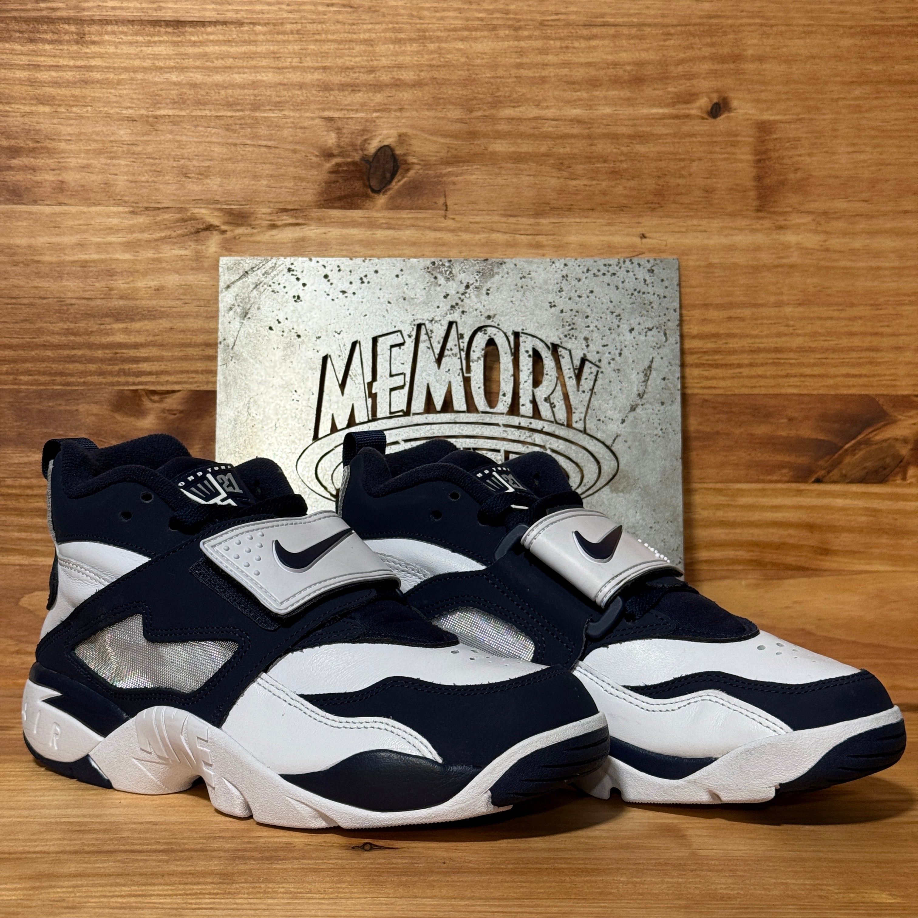Nike Air Diamond Turf Cowboys