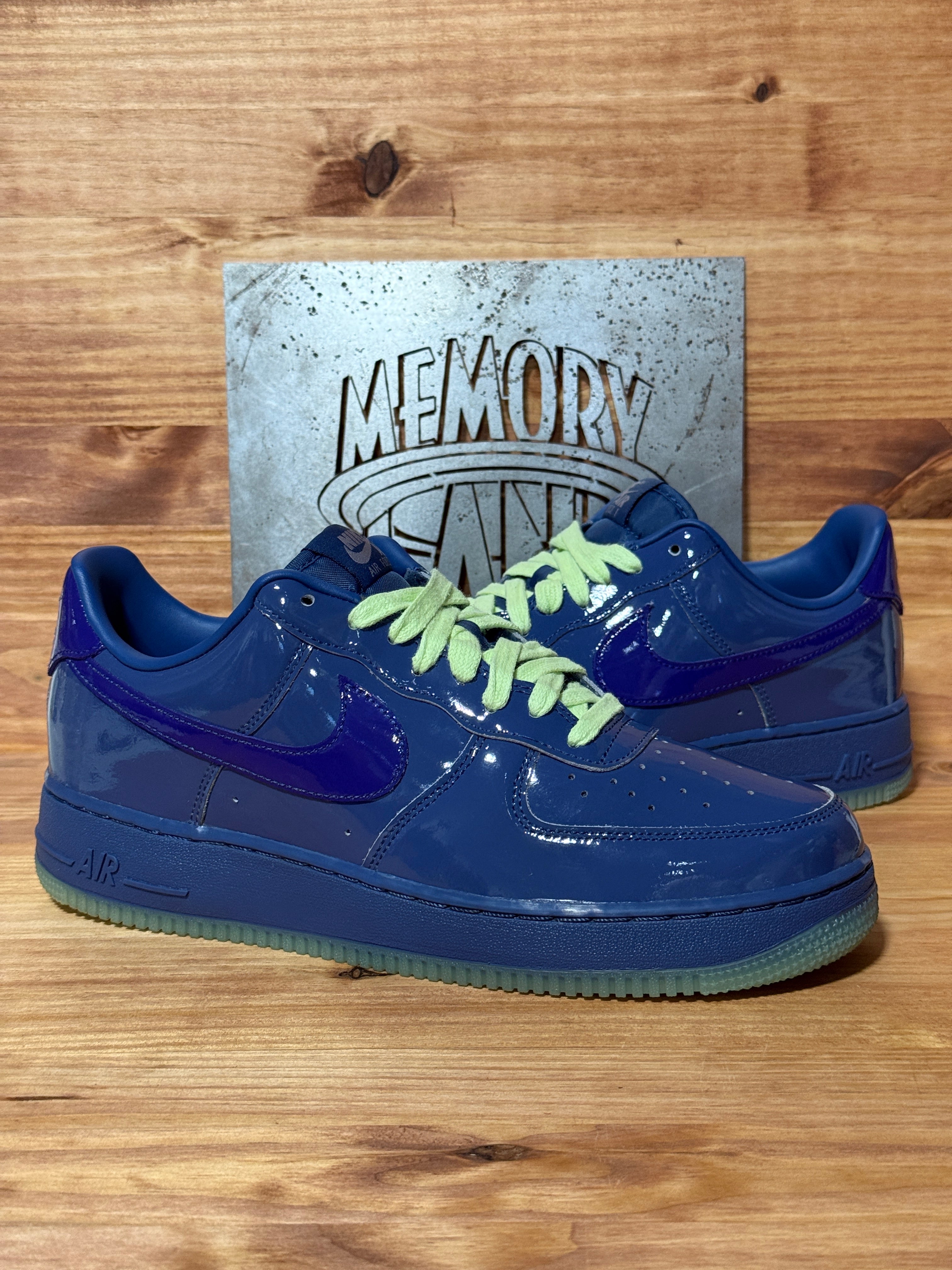 Nike Air Force 1 Low Patent Leather Mystic Navy Grape Ice