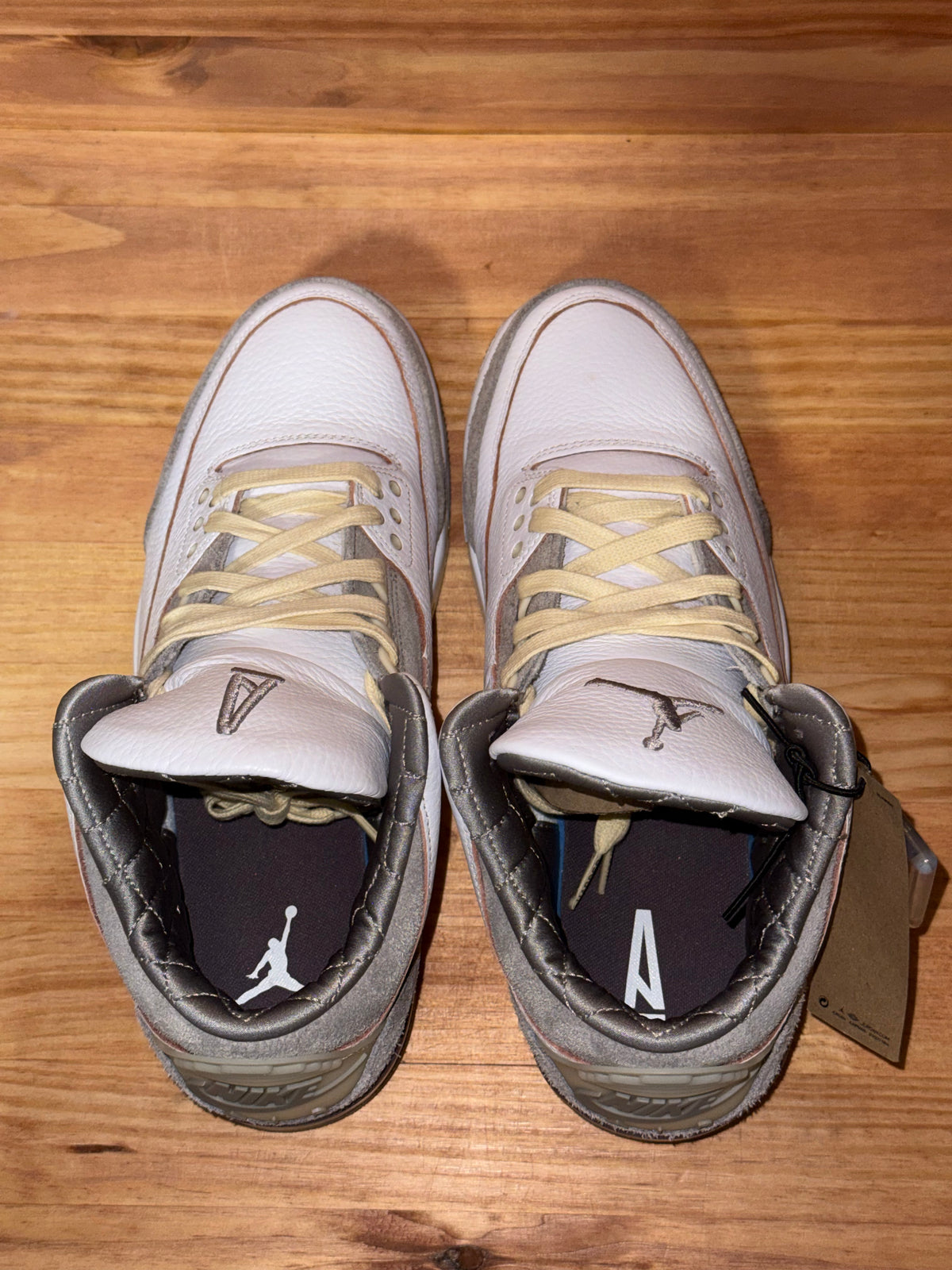 Jordan 3 Retro SP A Ma Maniére (Women's)