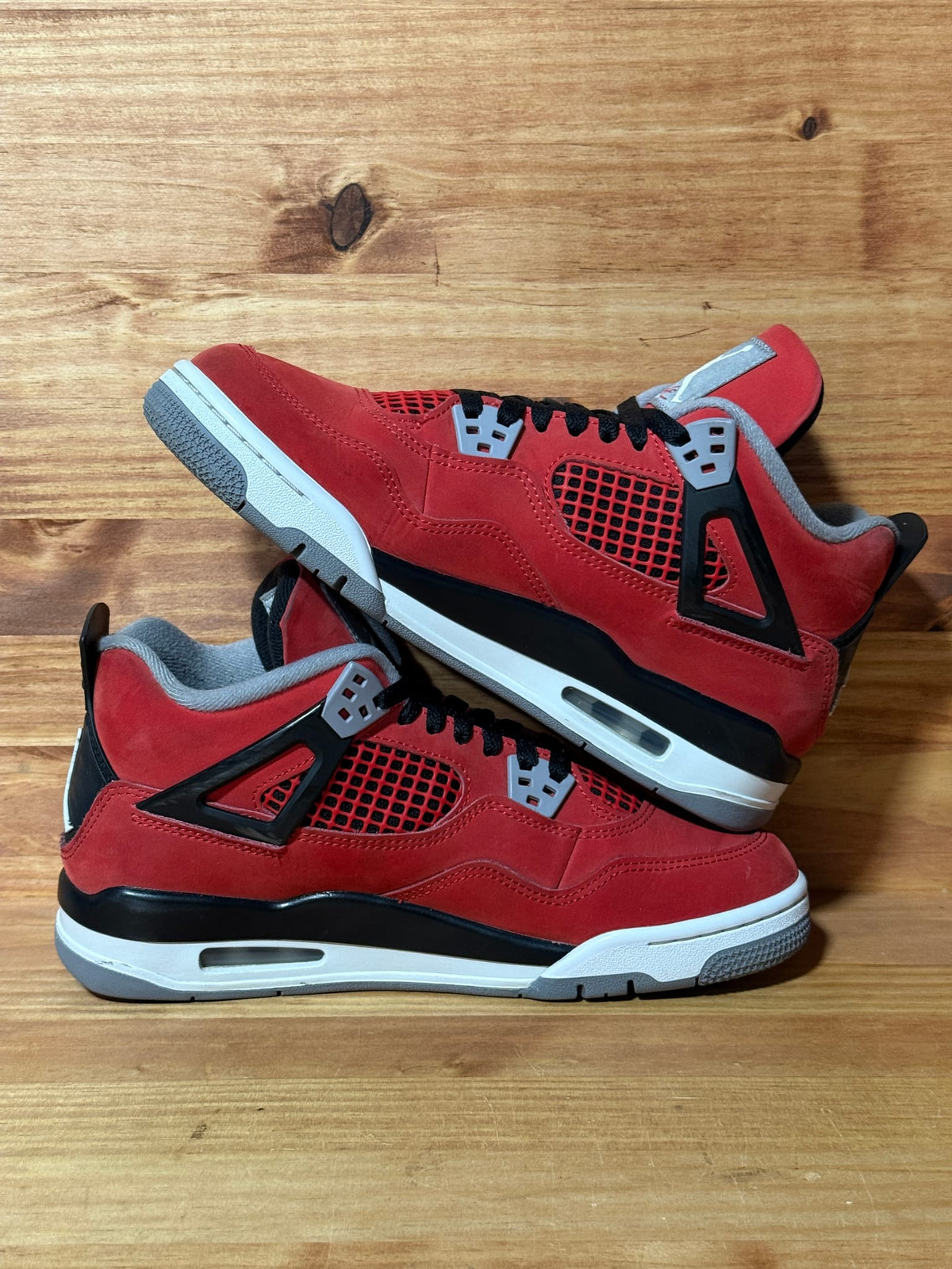 Jordan 4 Retro Toro Bravo (2026) (GS) - Size 7y
