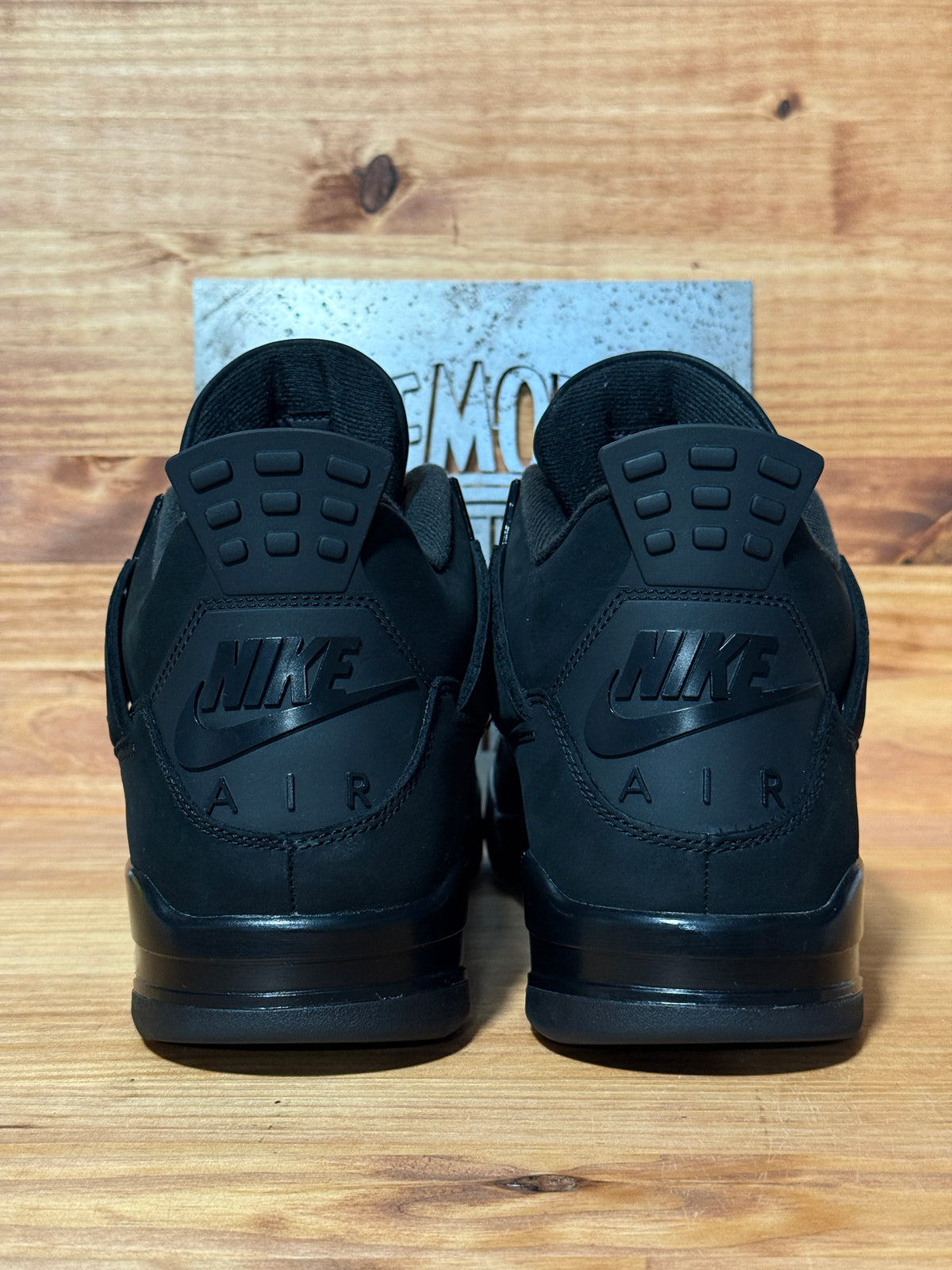 Jordan 4 Retro Black Cat (2025)