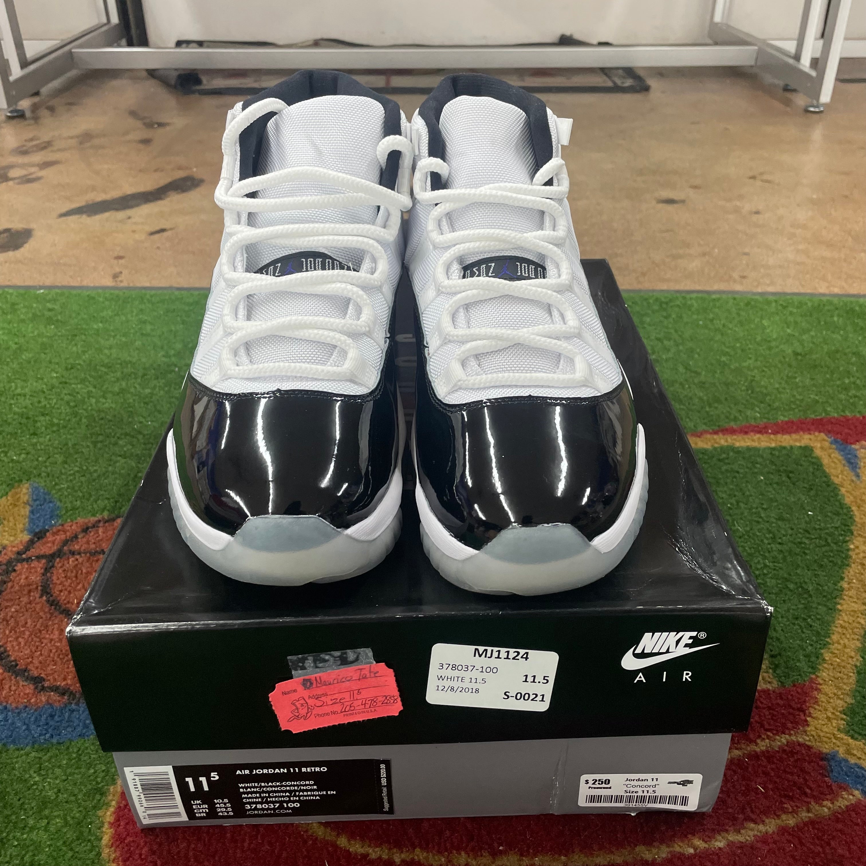 Jordan 11 “Concord” Size 11.5