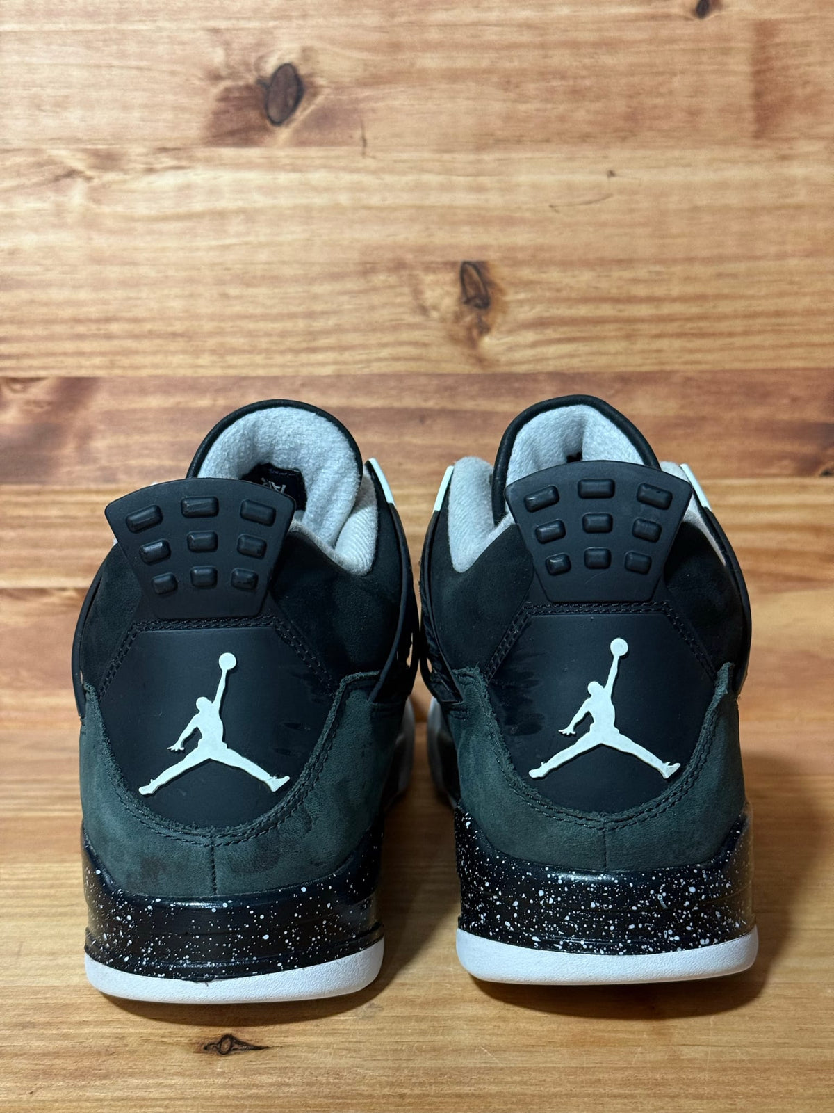 Jordan 4 Retro Fear (2024) - Size 10.5