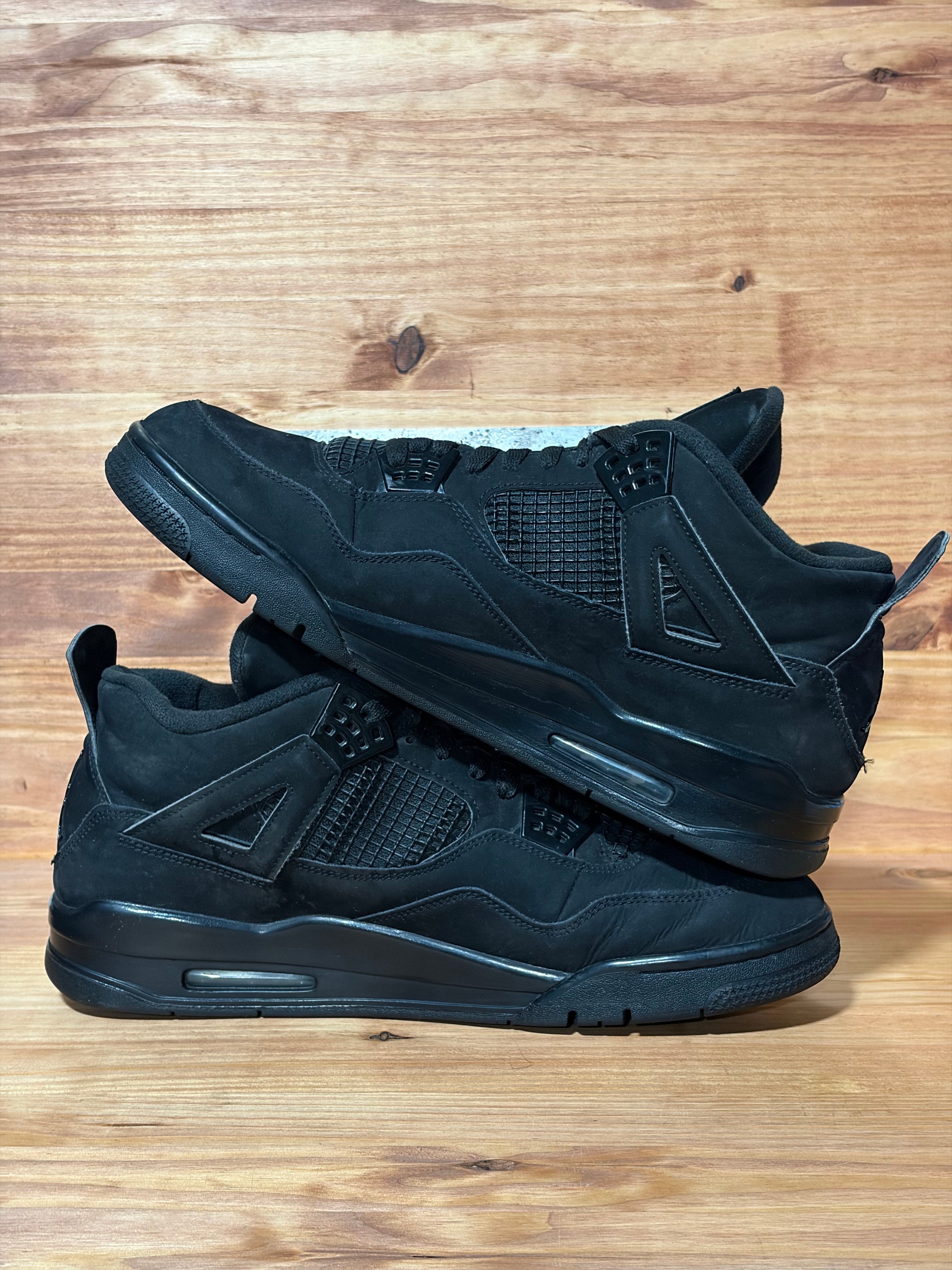 Jordan 4 Retro Black Cat (2020)