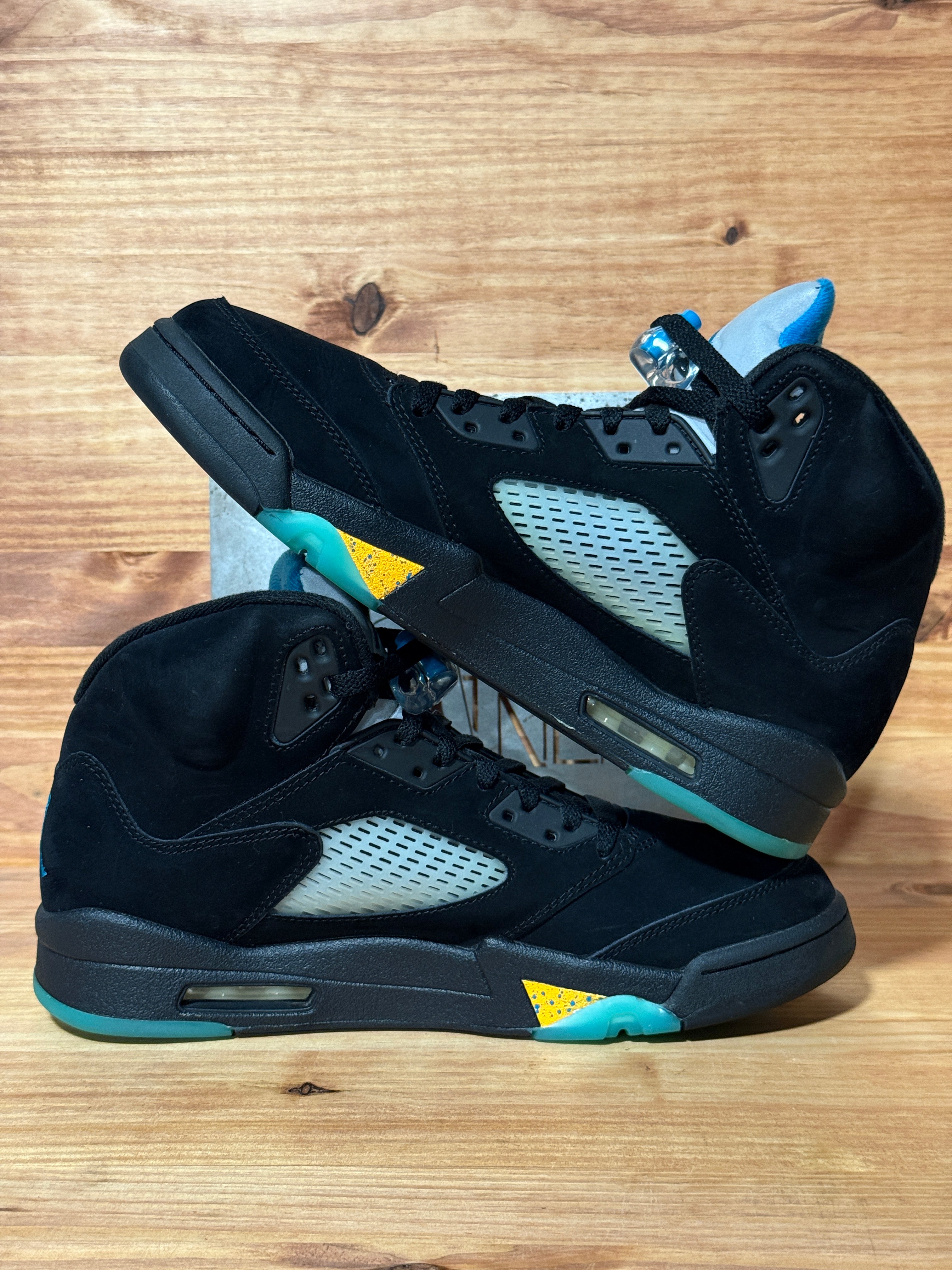 Jordan 5 Retro Aqua
