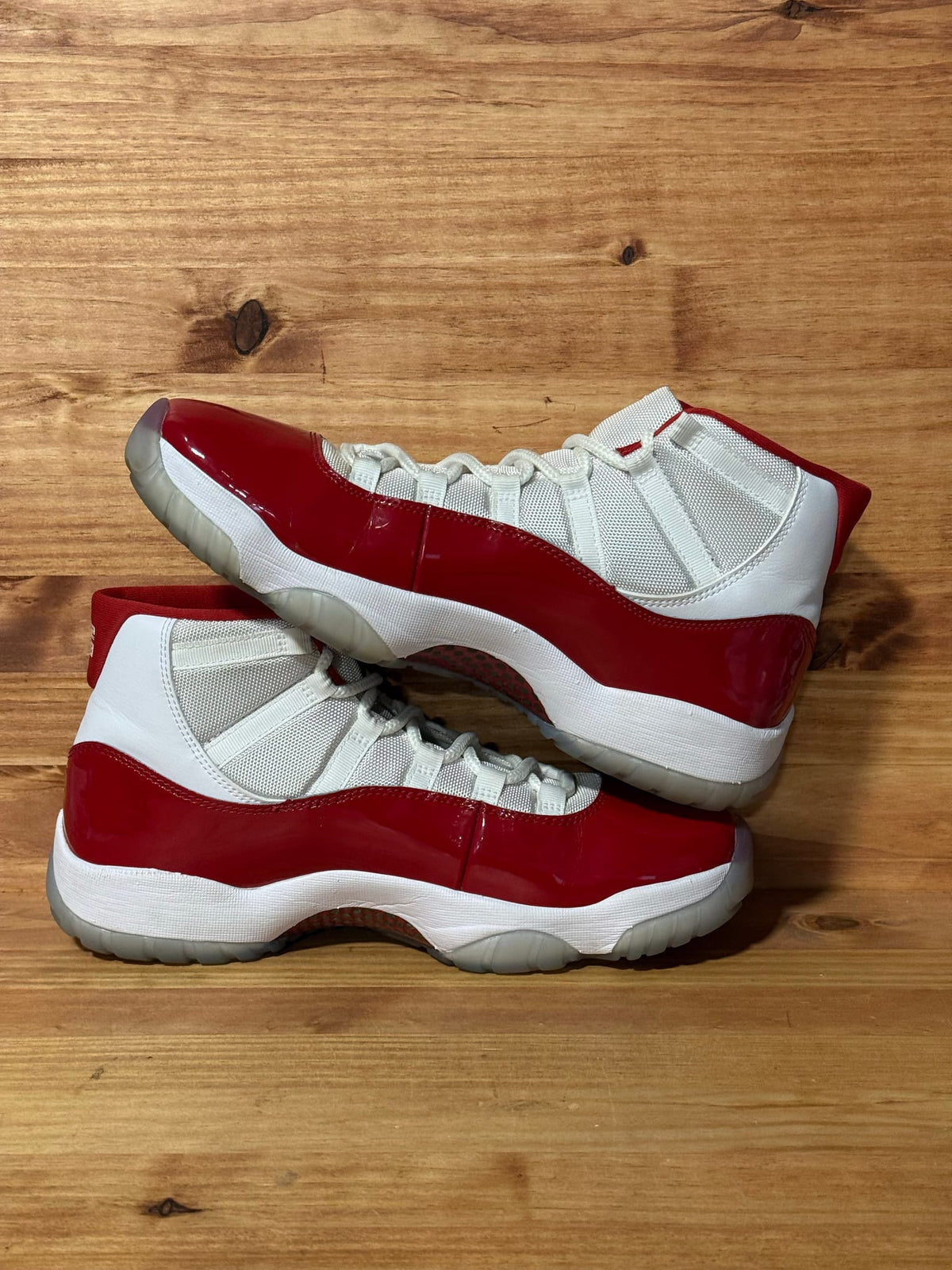 Jordan 11 Retro Cherry (2022) - Size 11.5