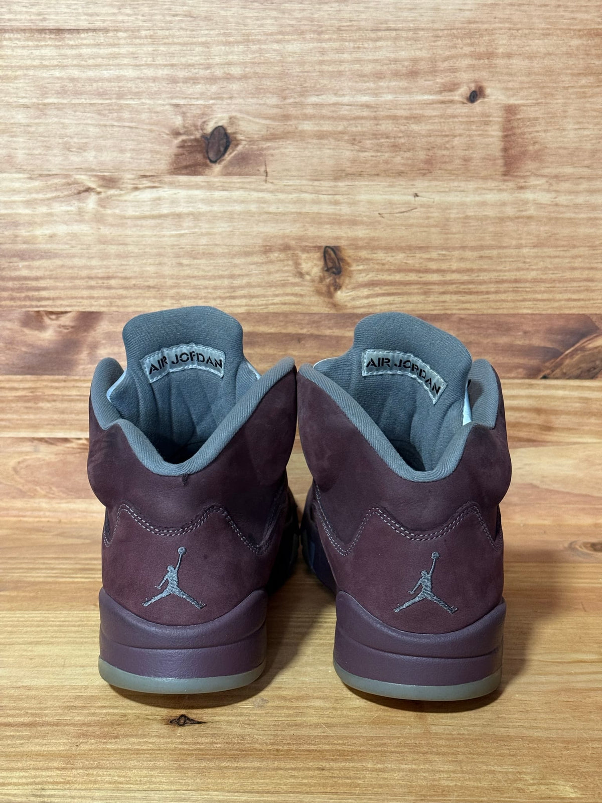 Jordan 5 Retro Burgundy (2023) - Size 10