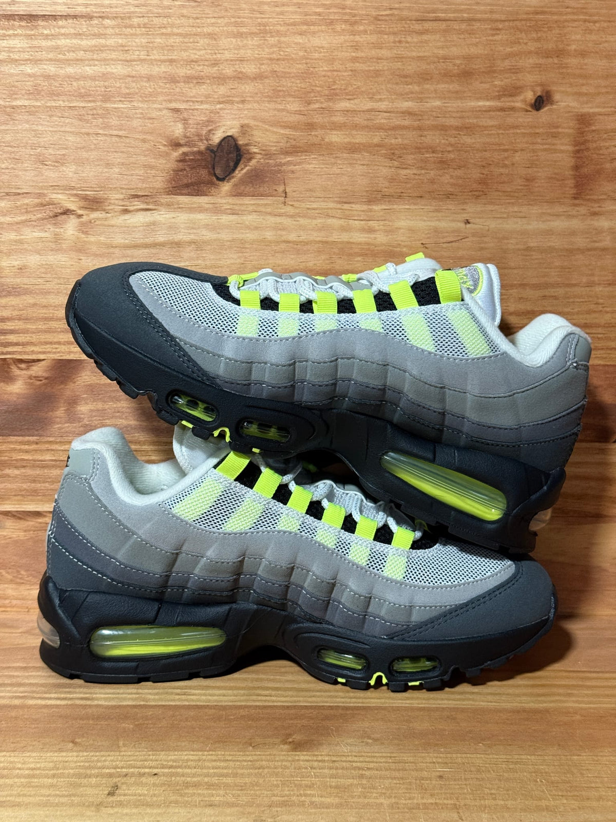 Nike Air Max 95 OG Big Bubble Neon (2025/2026) - Size 8