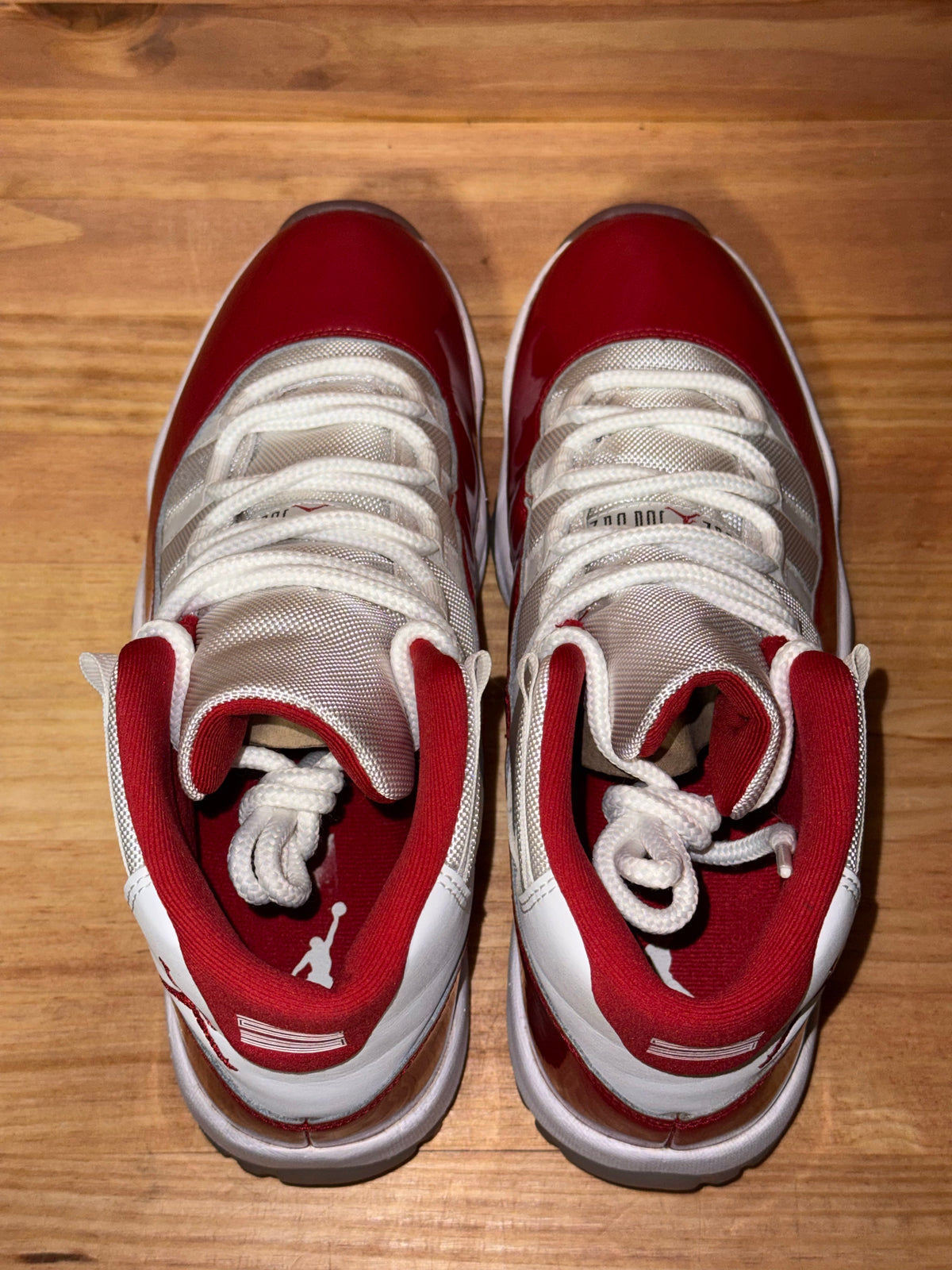 Jordan 11 Retro Cherry (2022)
