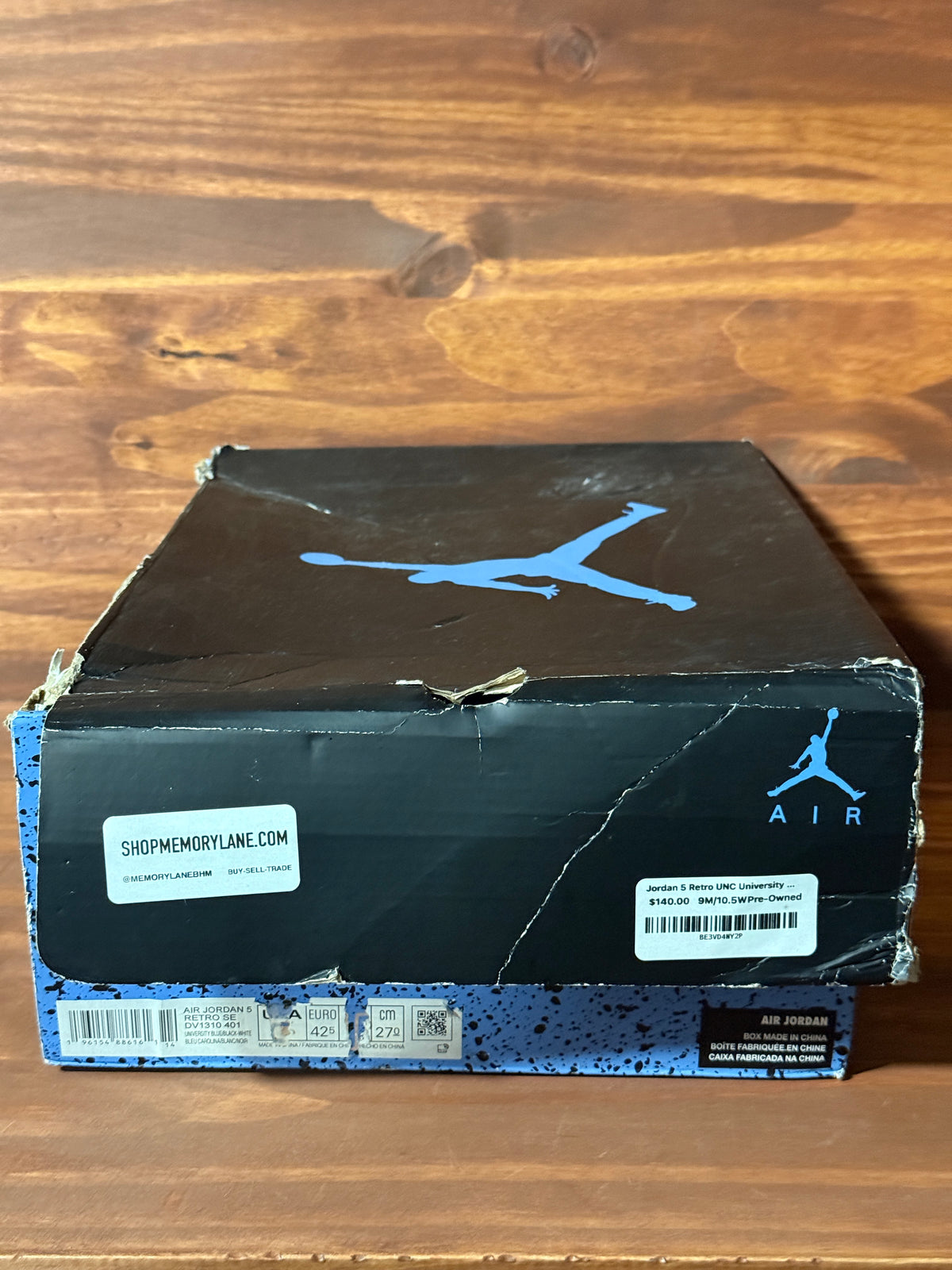 Jordan 5 Retro UNC University Blue - Size 9