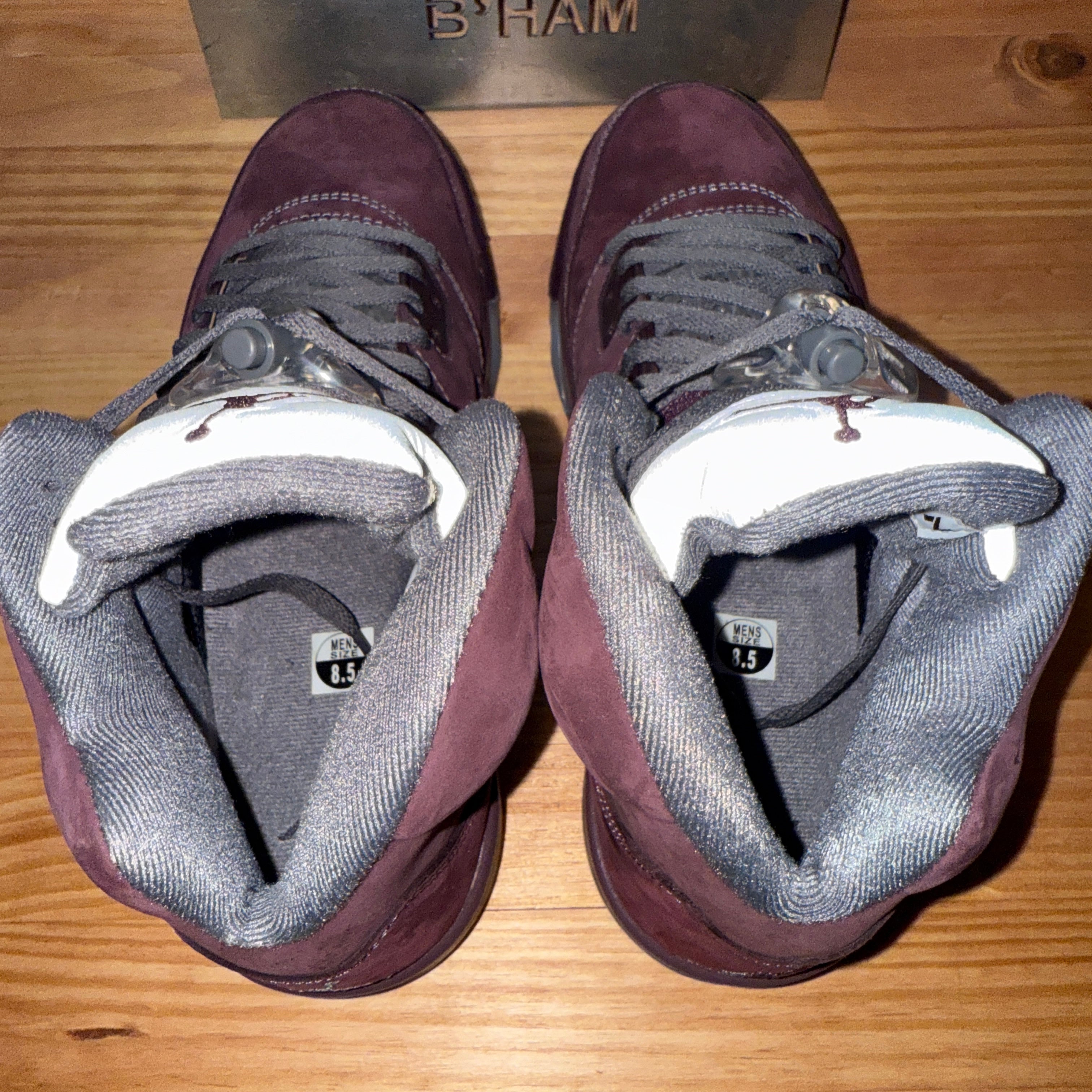 Jordan 5 Retro Burgundy (2023)