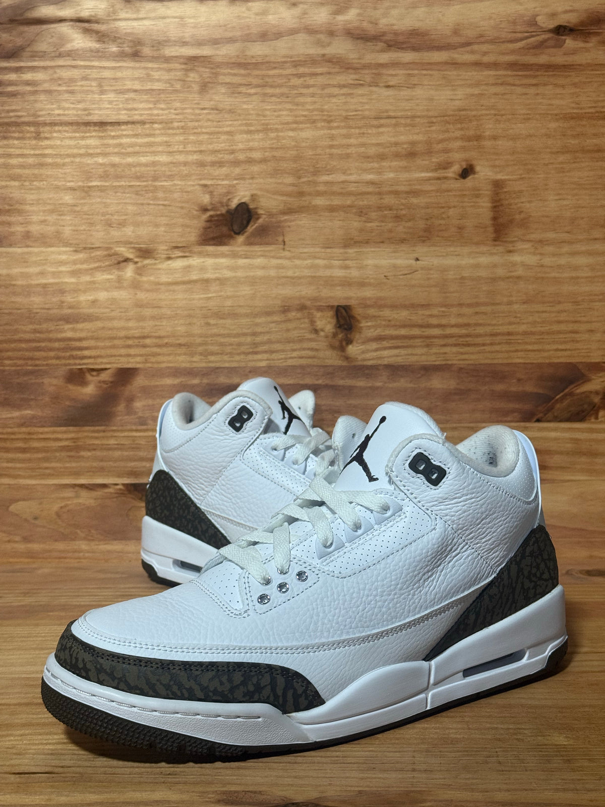 Jordan 3 Retro Mocha (2018)