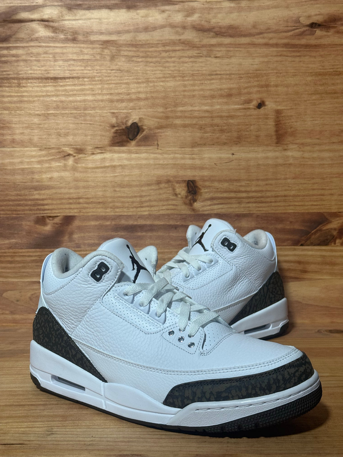 Jordan 3 Retro Mocha (2018)