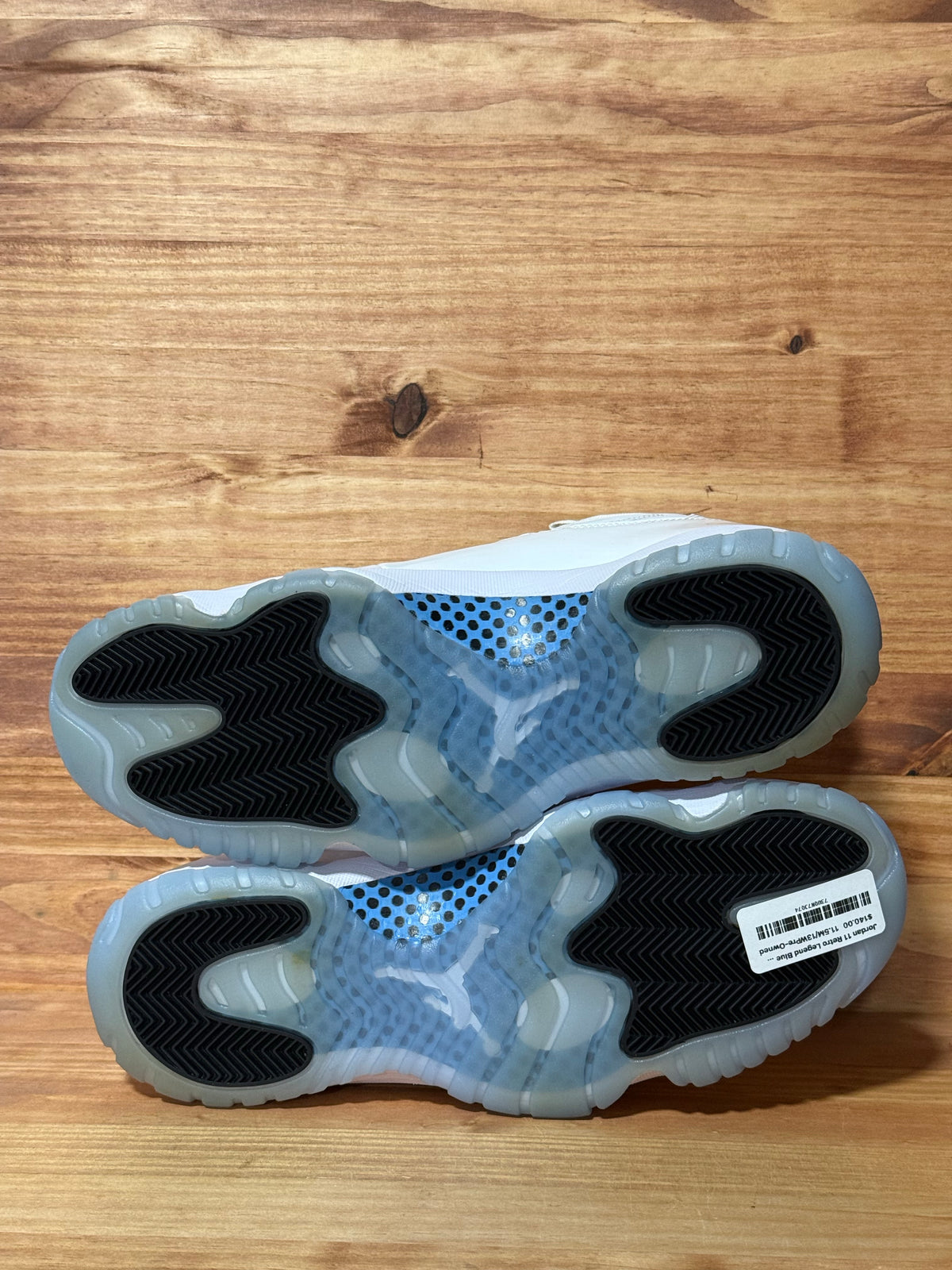 Jordan 11 Retro Legend Blue (2024)