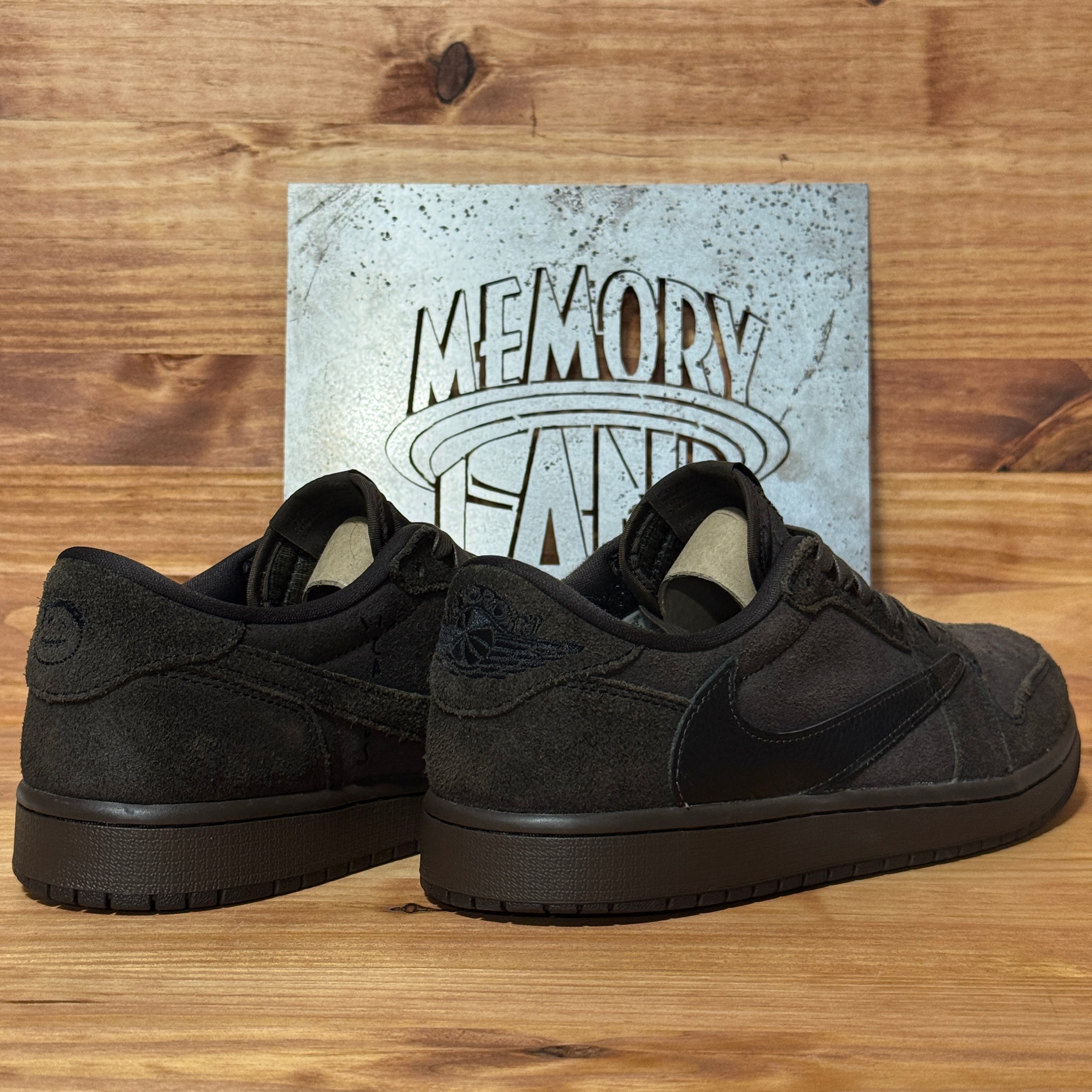 Jordan 1 Retro Low OG SP Travis Scott Velvet Brown