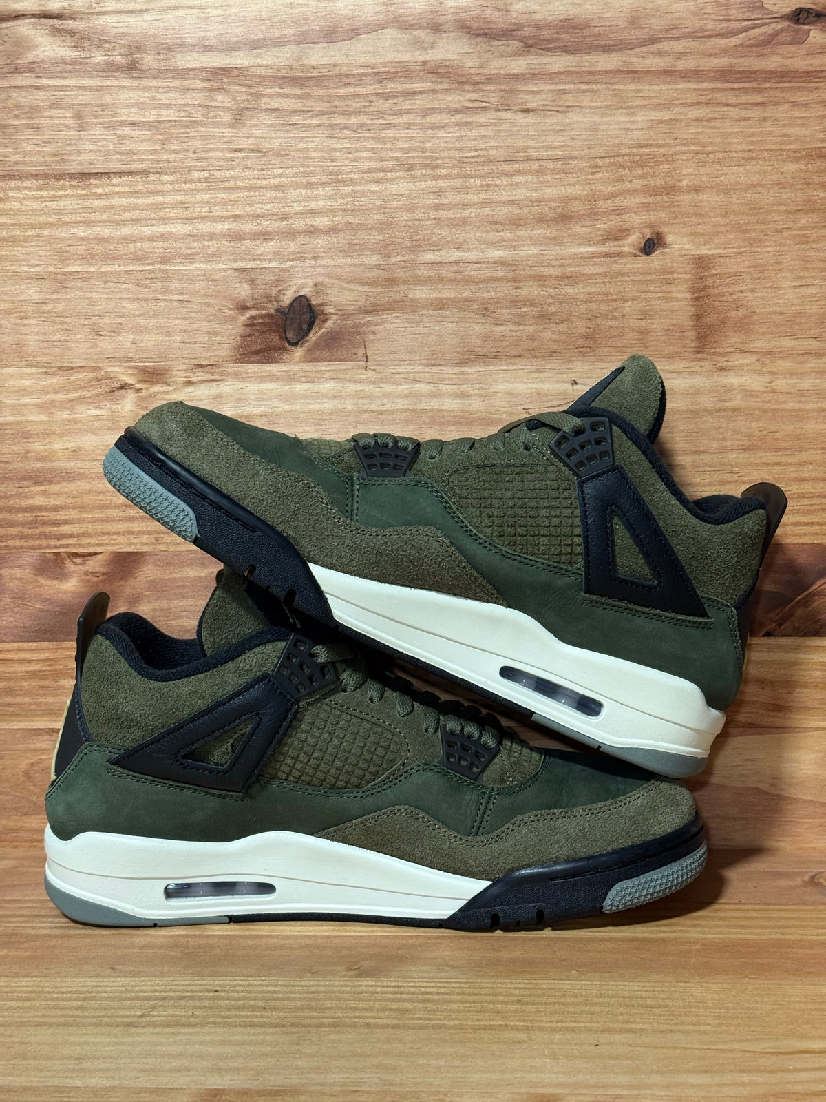 Jordan 4 Retro SE Craft Medium Olive