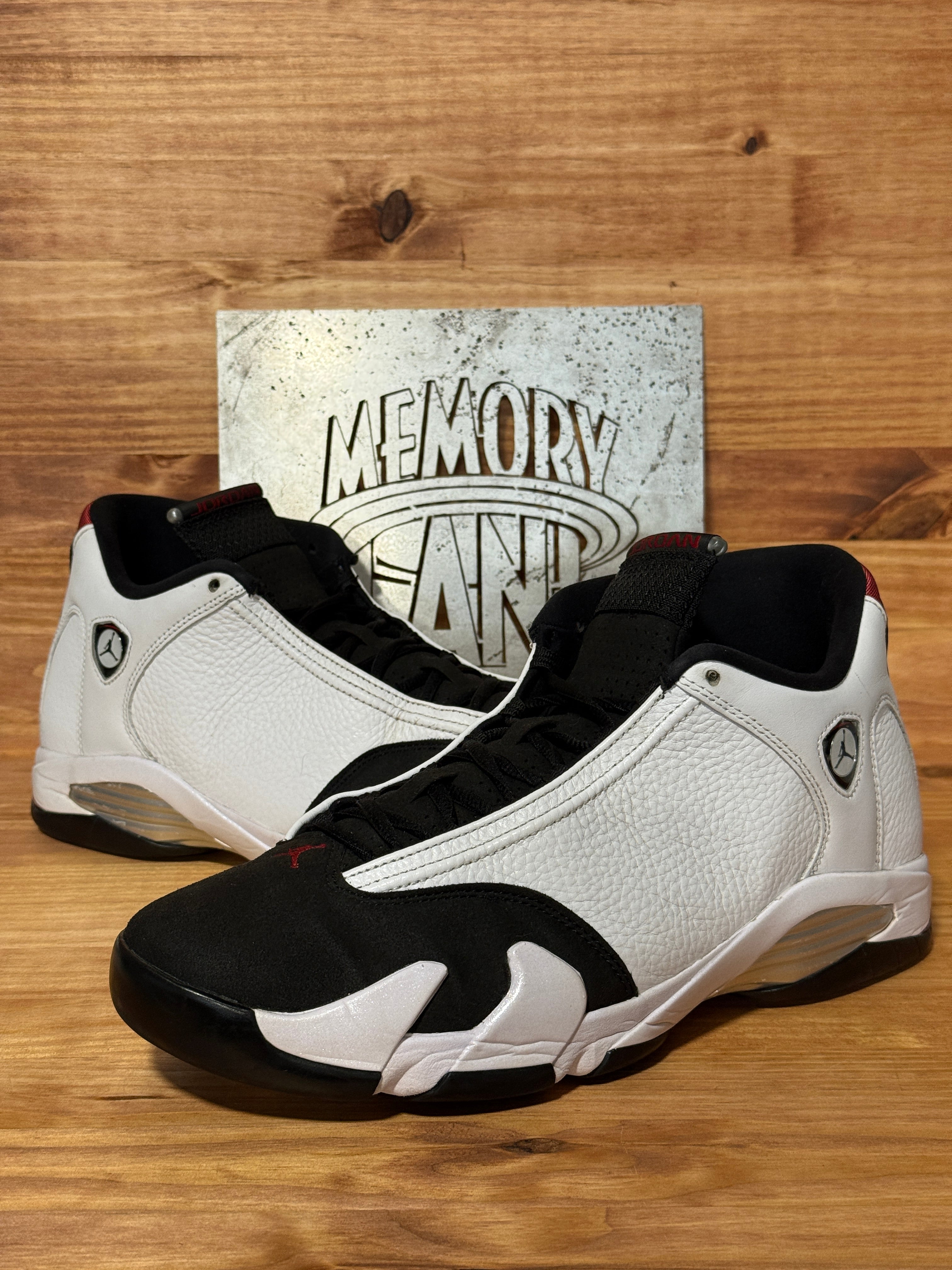 Jordan 14 Retro Black Toe (2024)