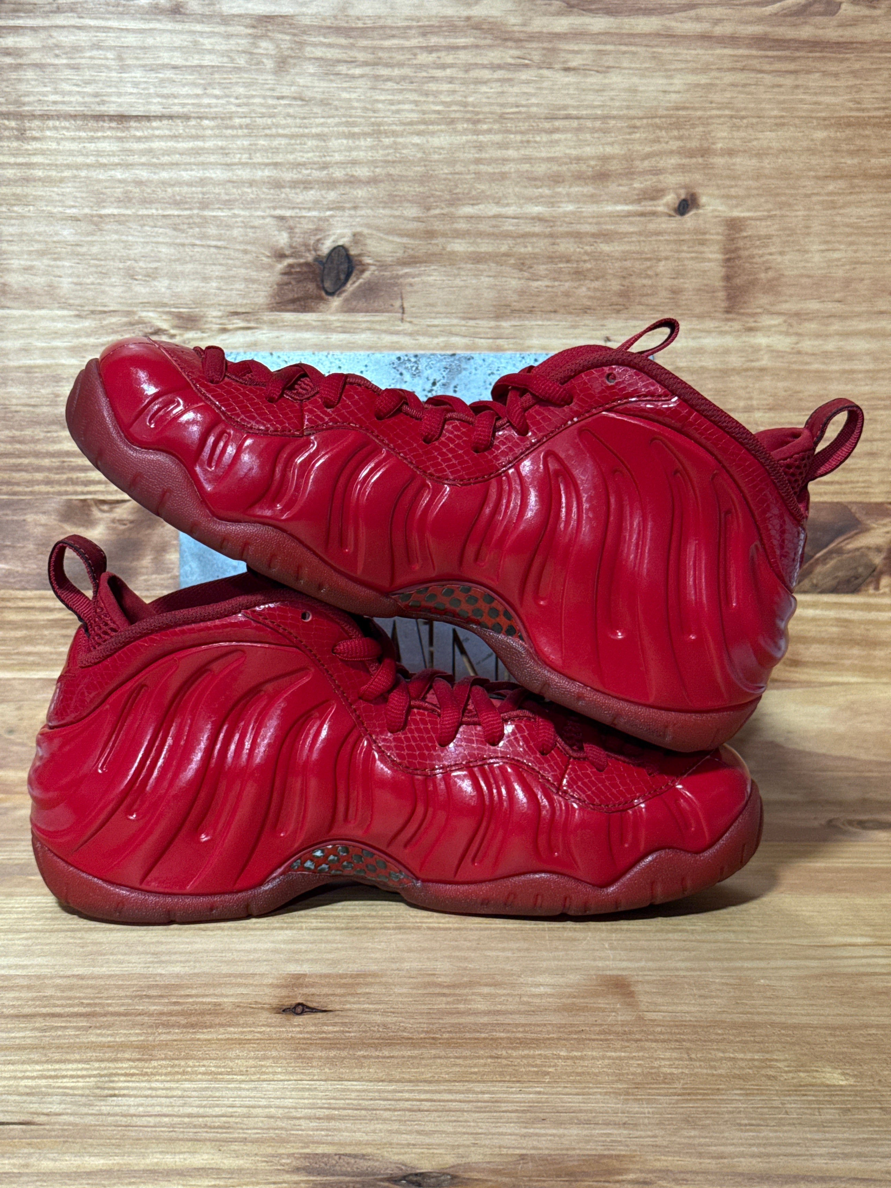 Nike Air Foamposite Pro Red October (2026)