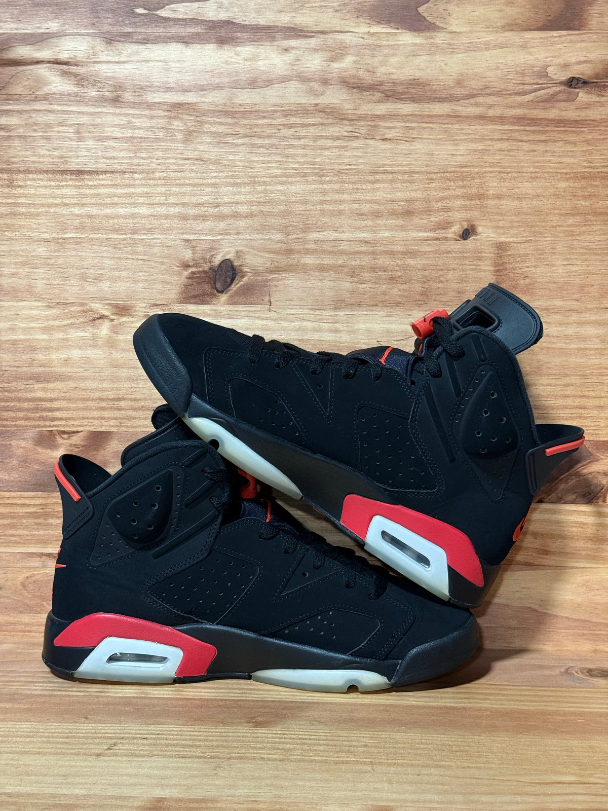 Jordan 6 Retro Infrared Salesman