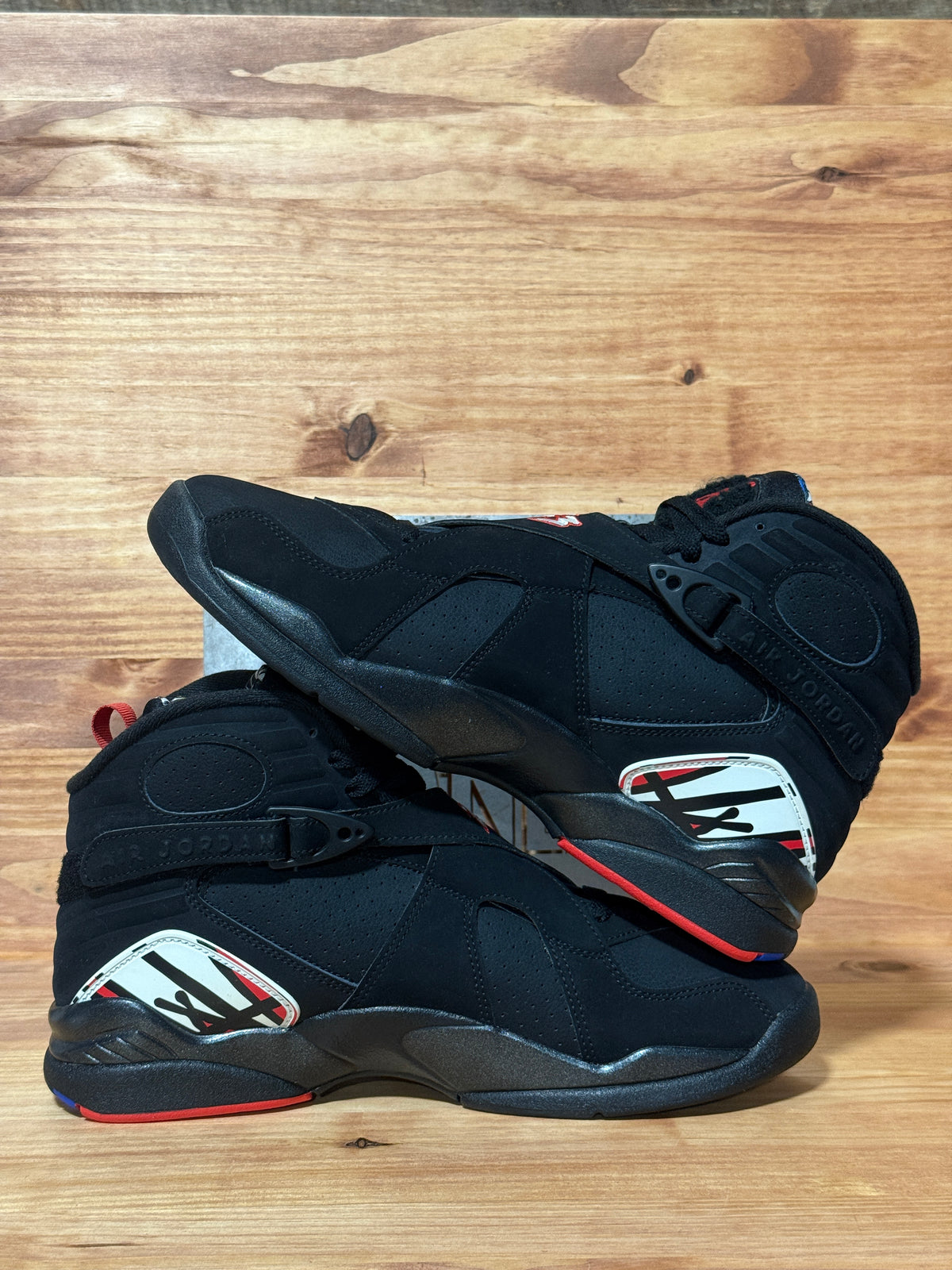 Jordan 8 Retro Playoffs (2023)