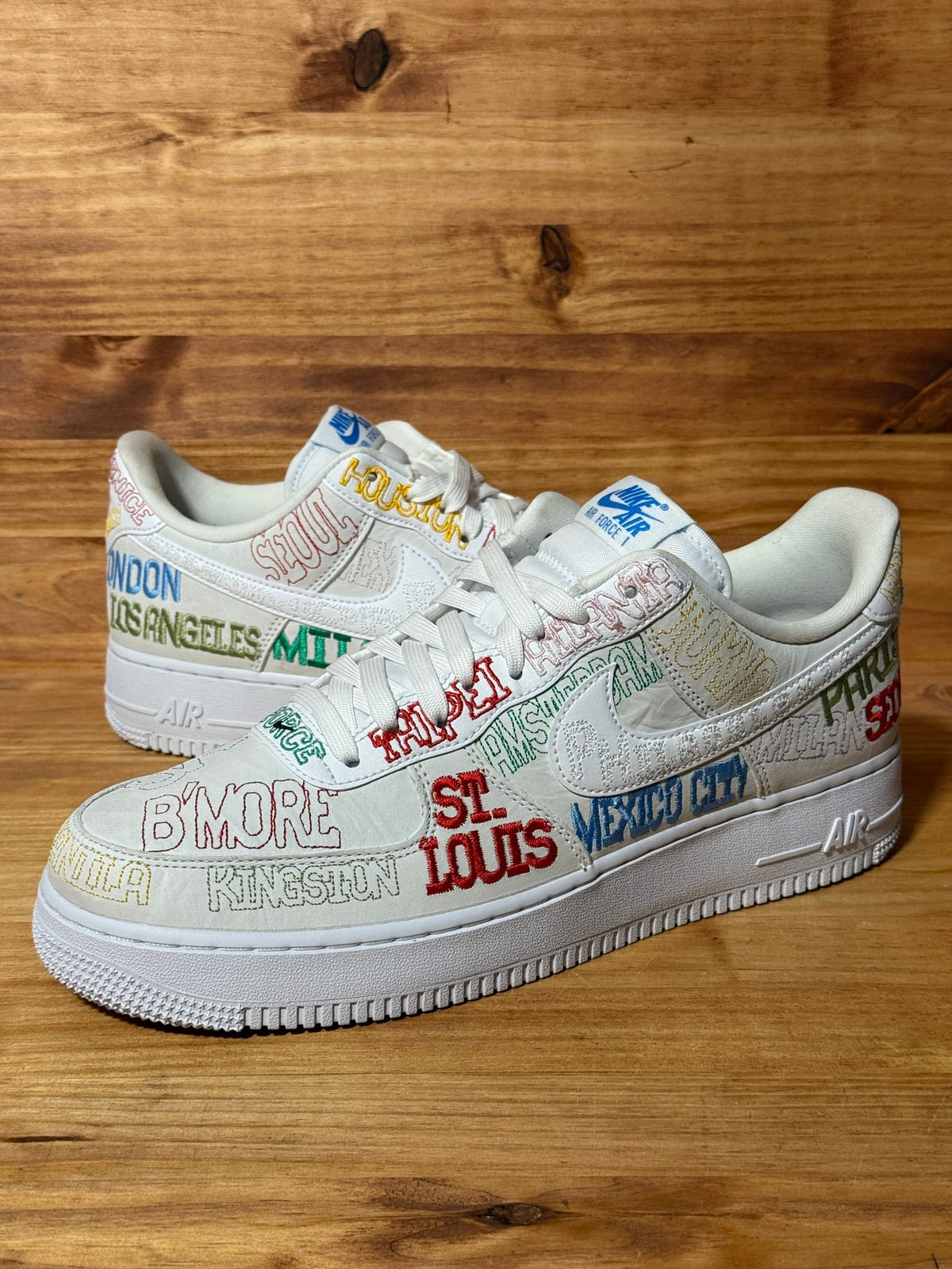 Nike Air Force 1 Low World Tour White - Size 11