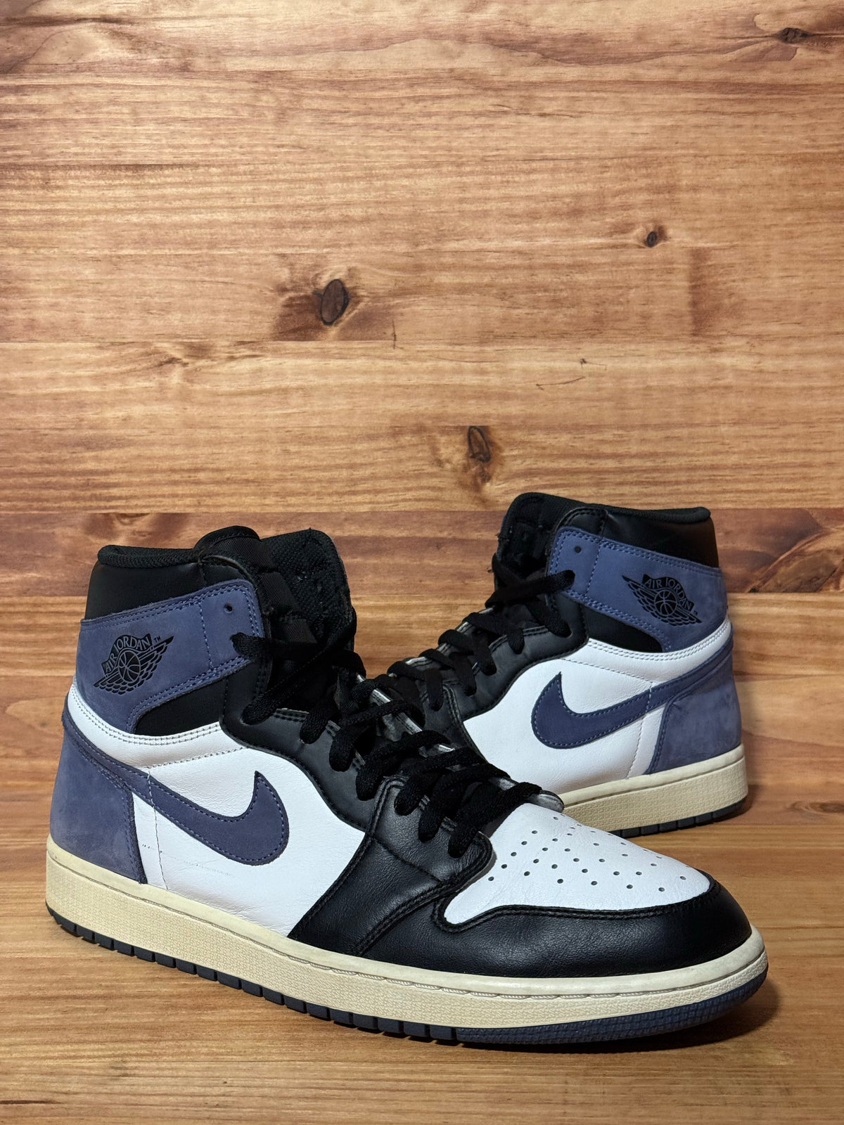 Jordan 1 Retro High Blue Moon